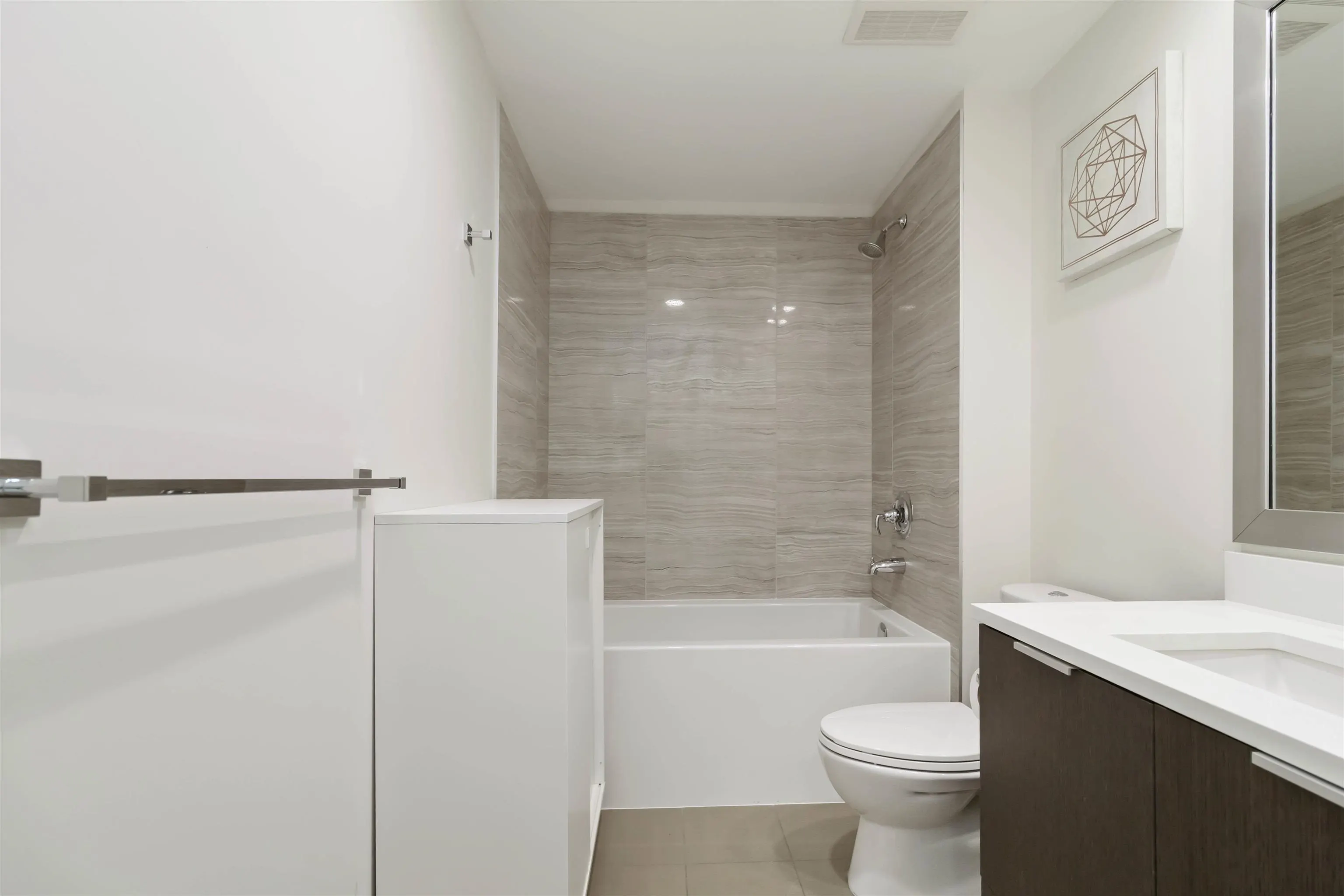 1507 8688 Hazelbridge Way