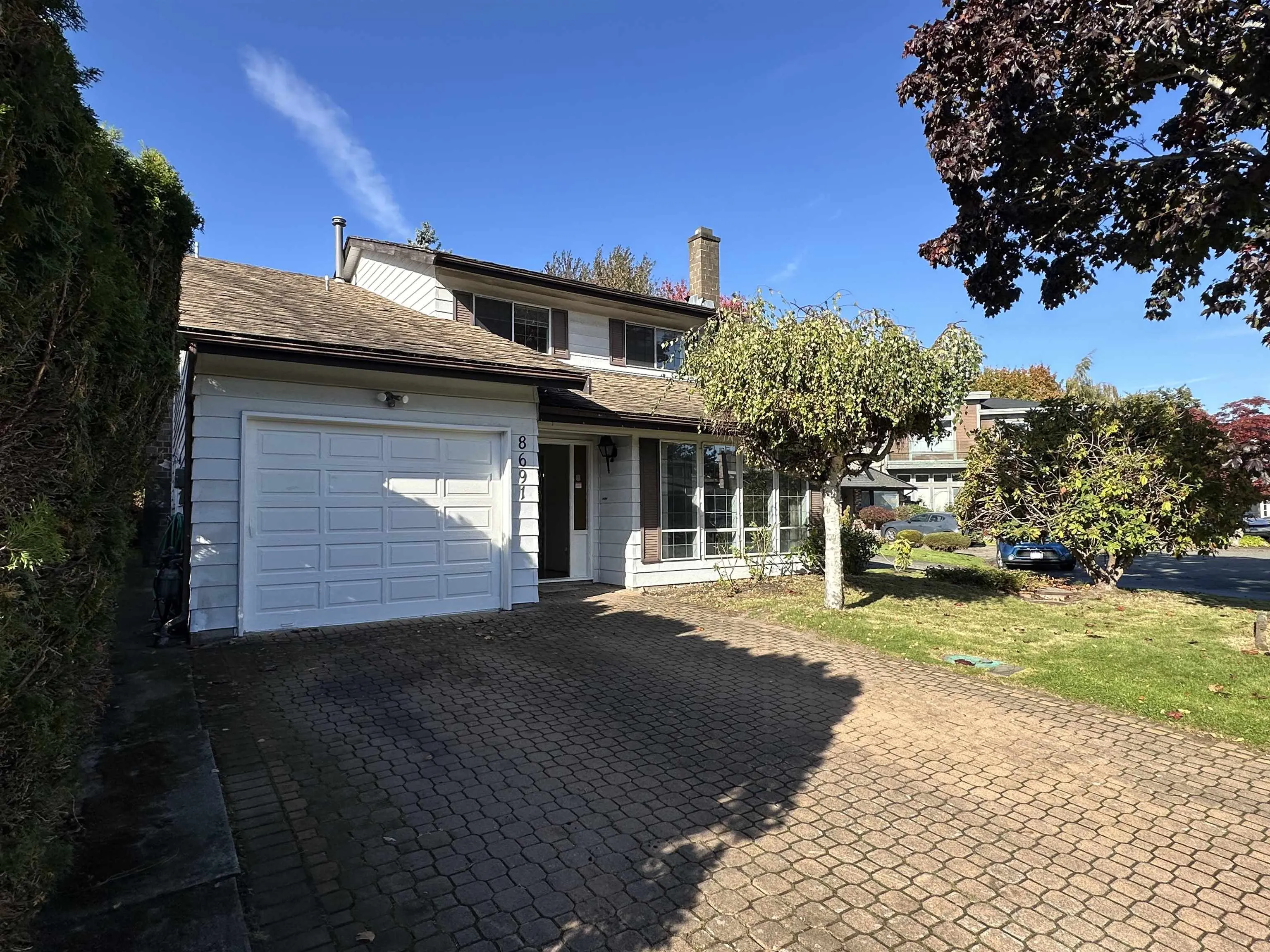 8691 Doulton Place