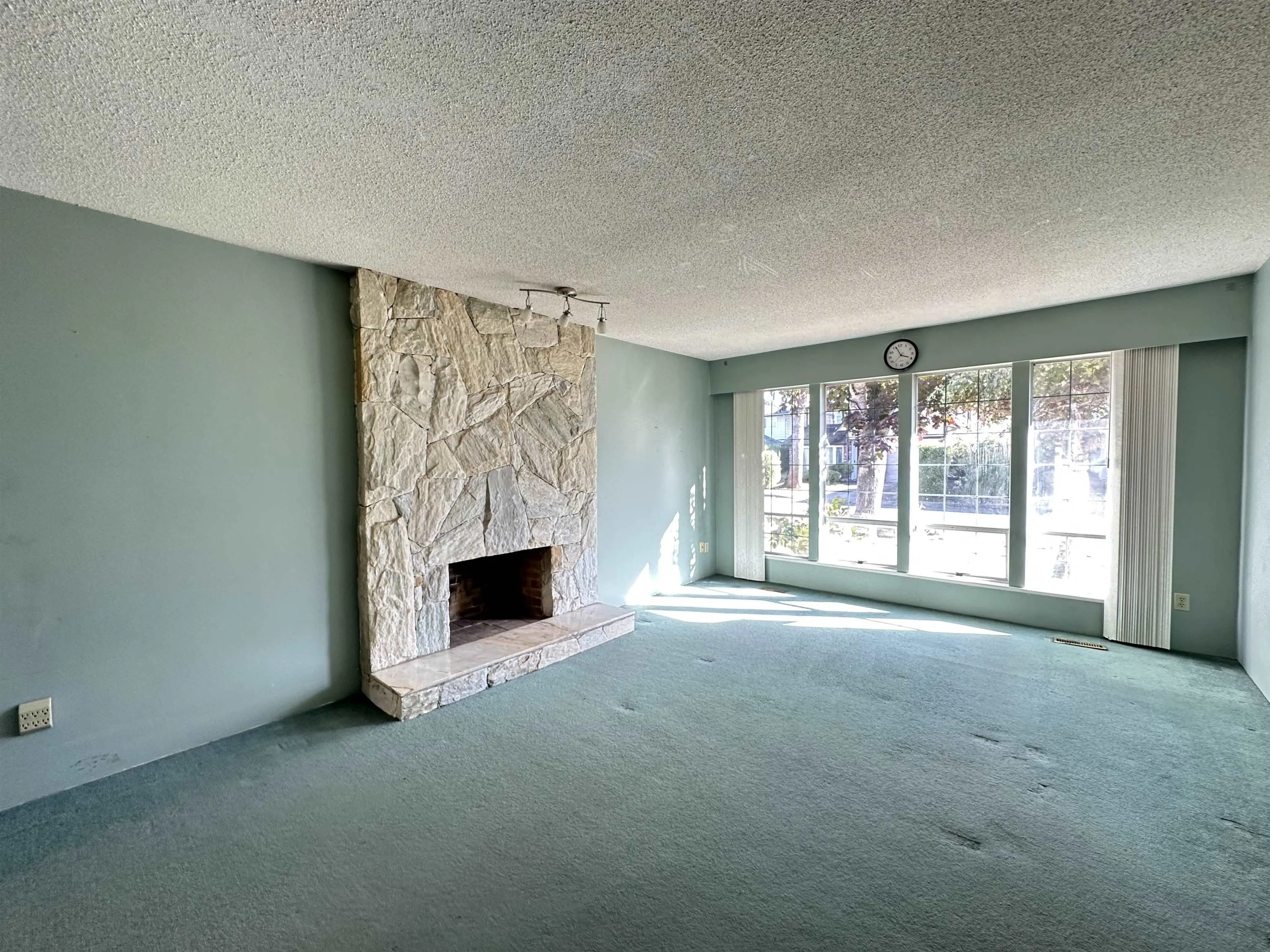 8691 Doulton Place