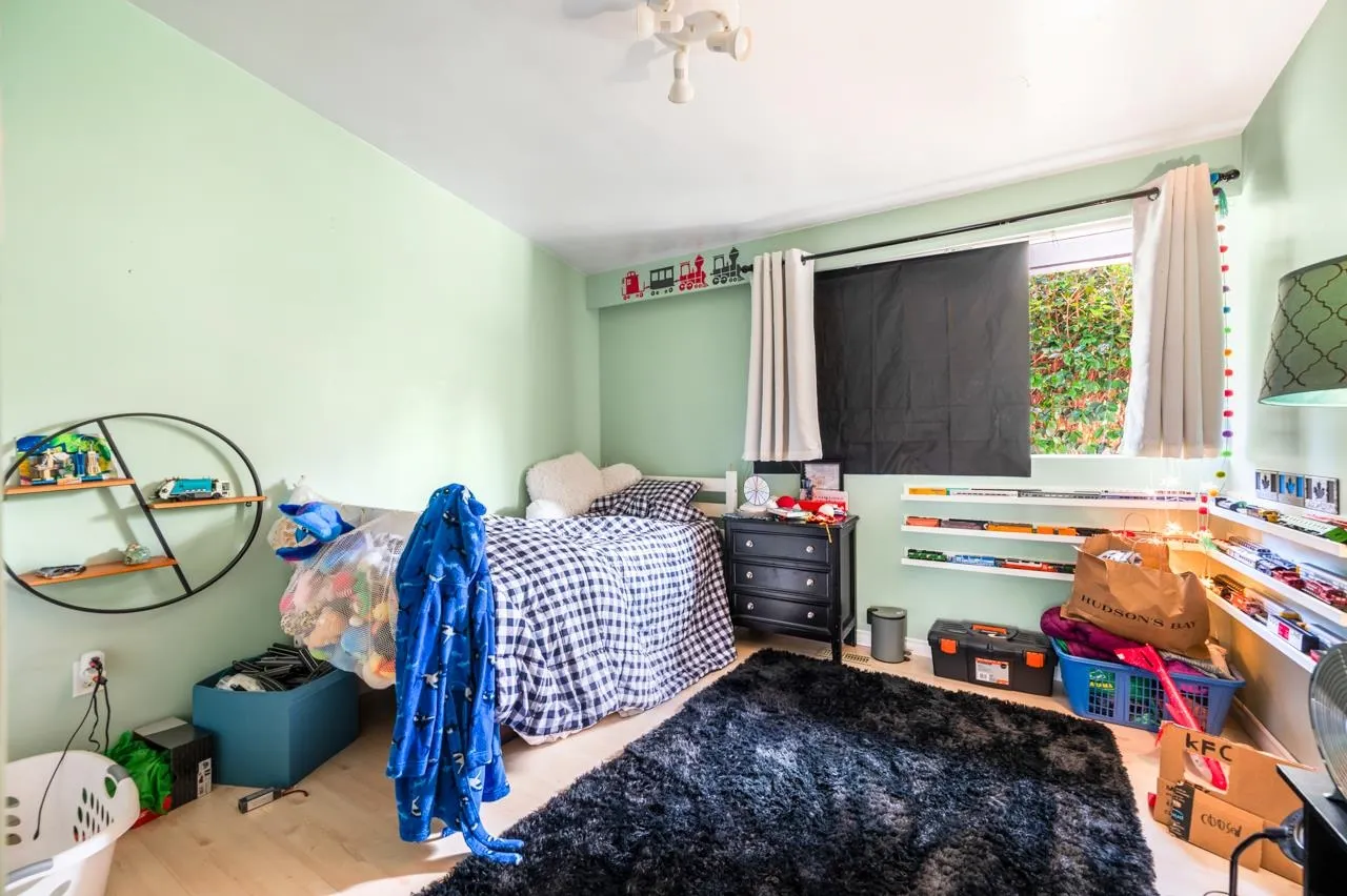 1501 High Street