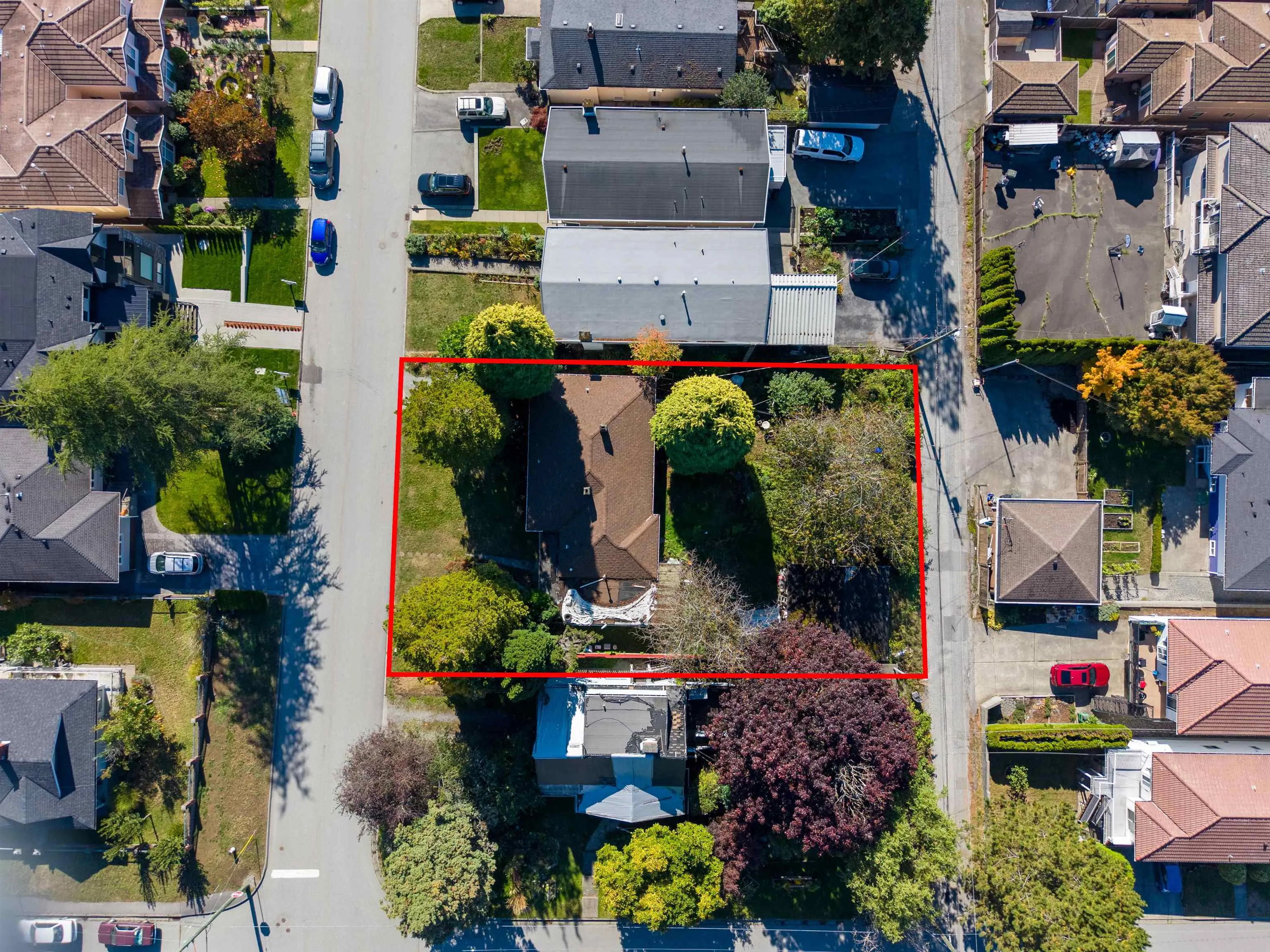 123 N Grosvenor Avenue