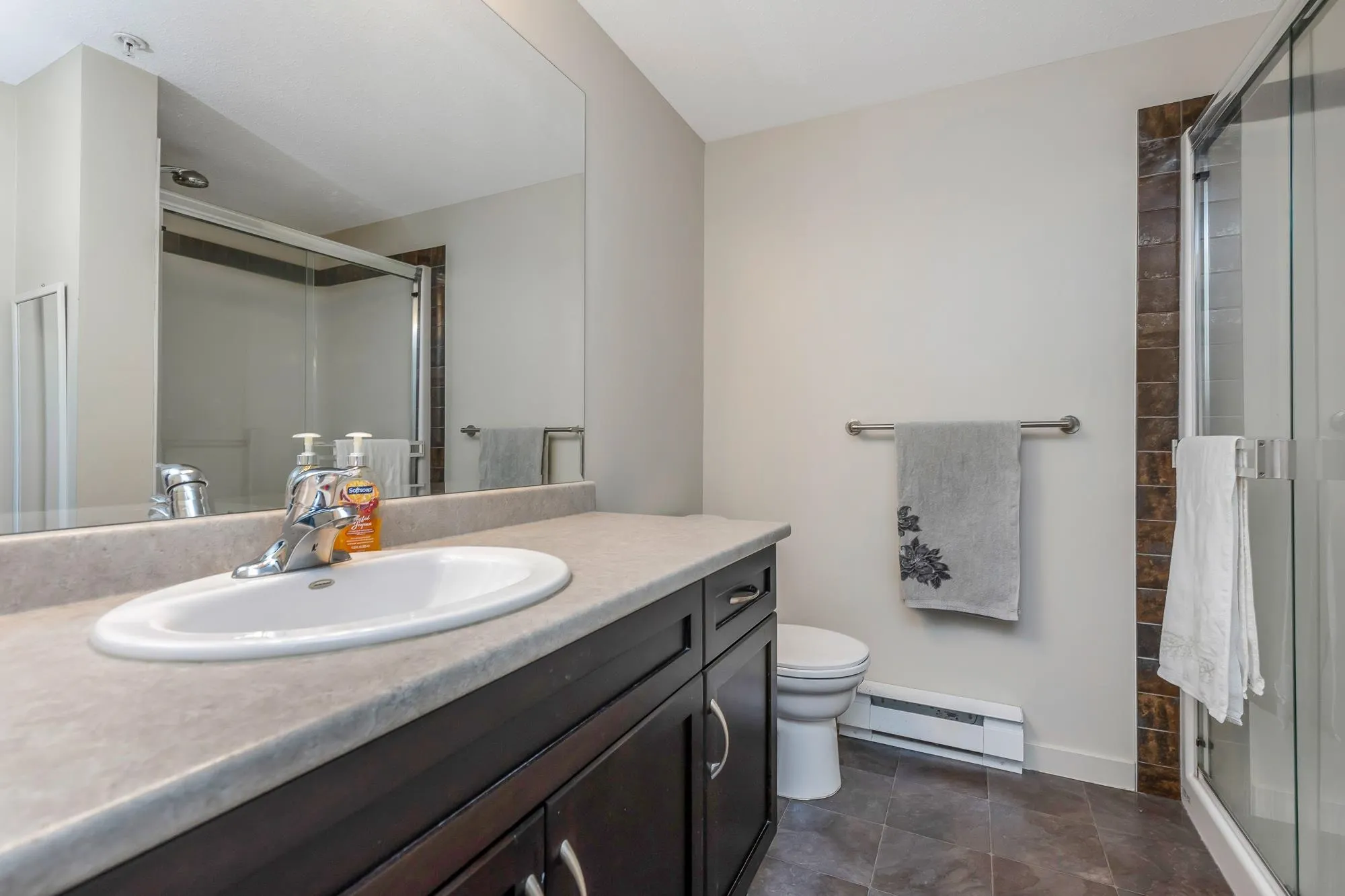 305 2038 Sandalwood Crescent