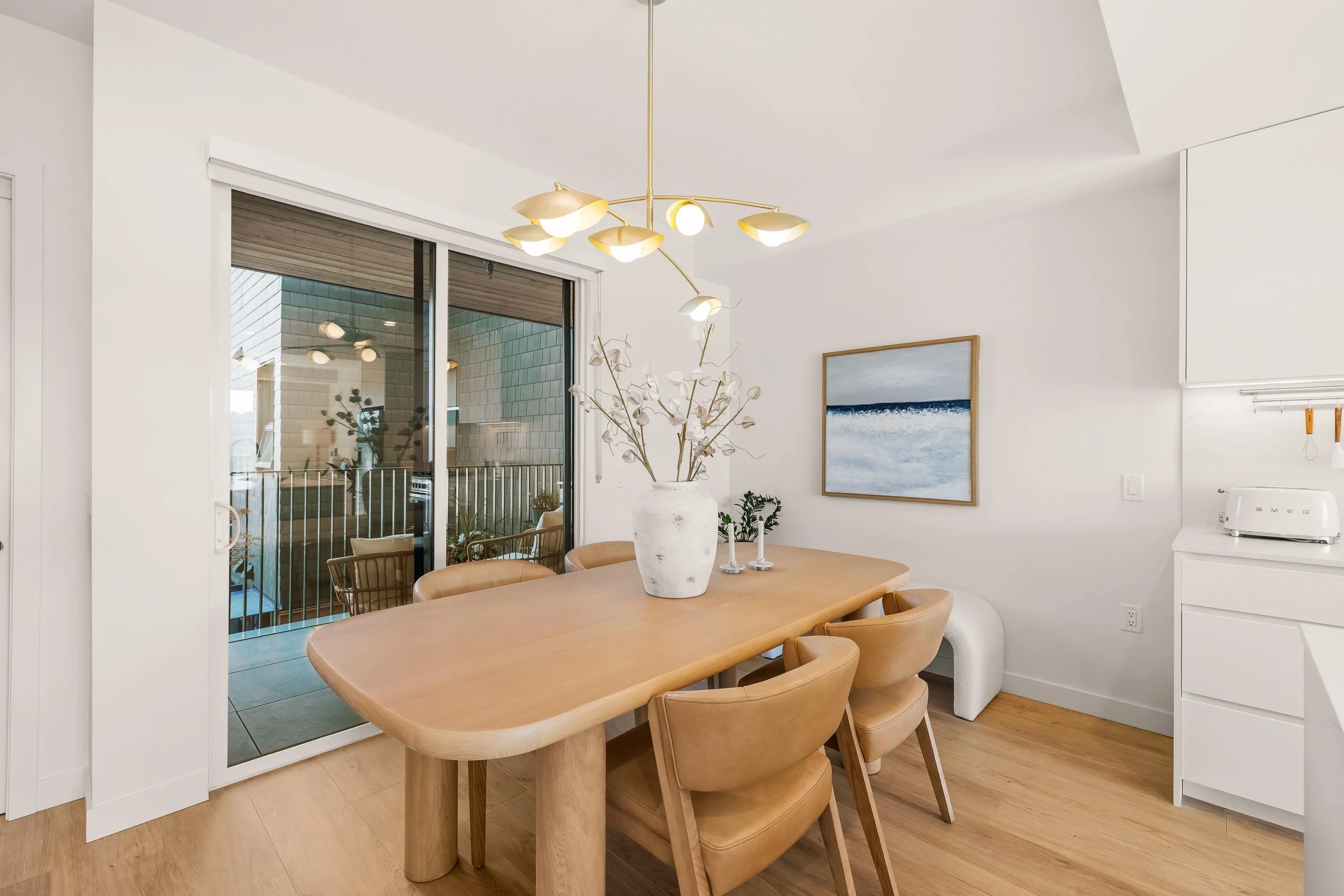 26 6340 Market Avenue