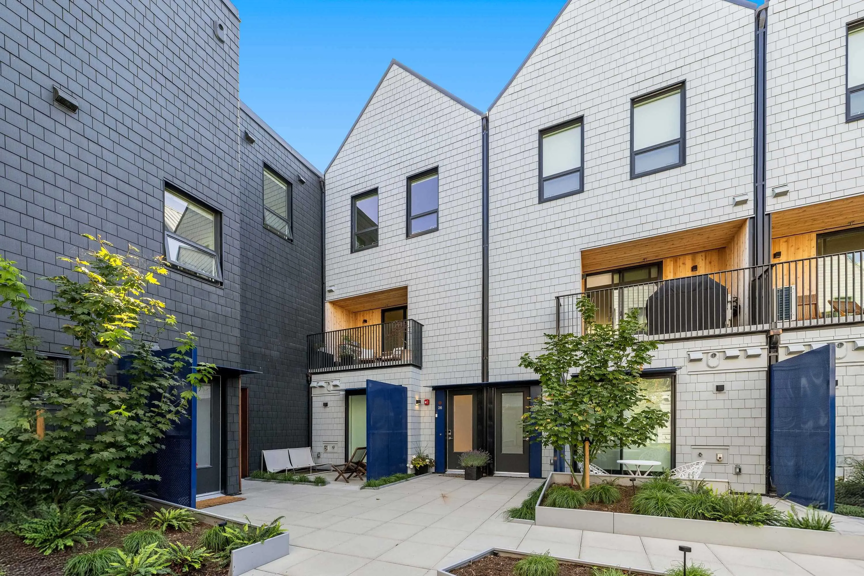 26 6340 Market Avenue