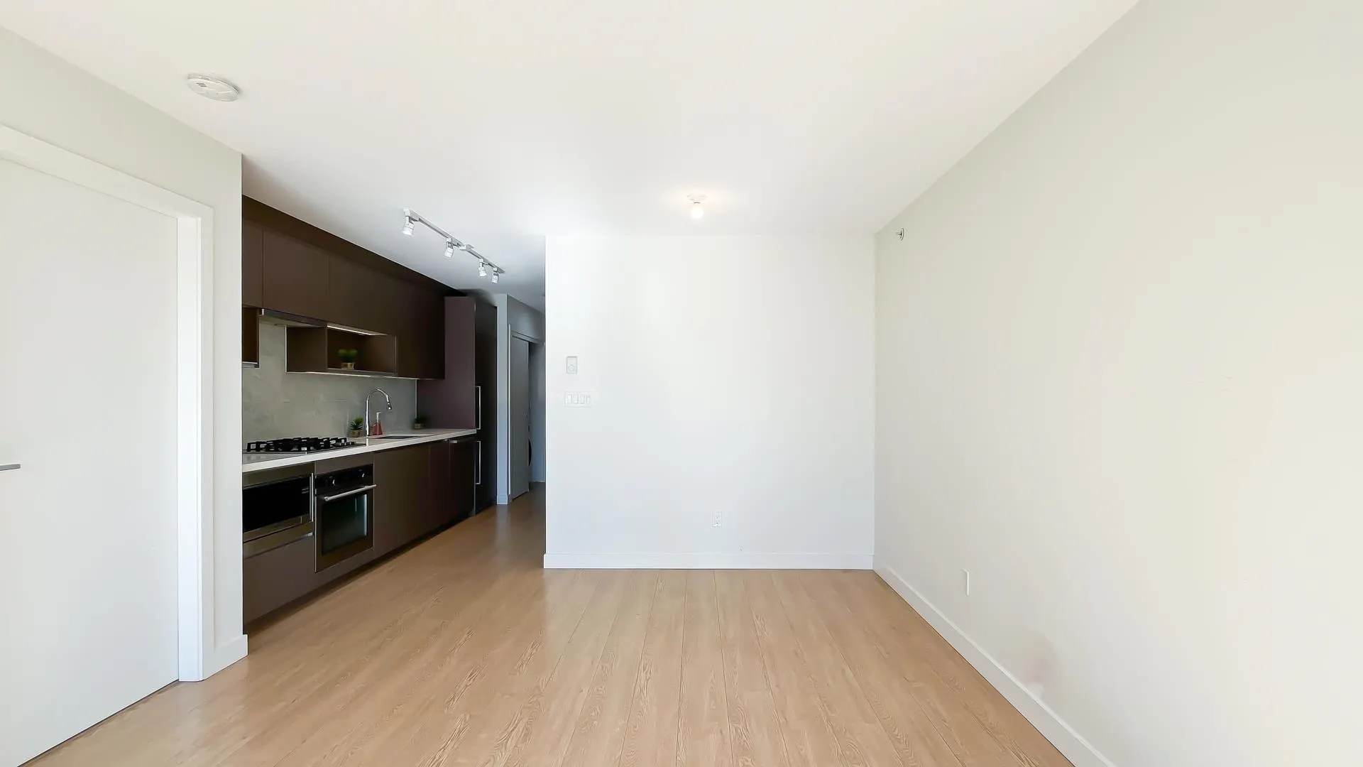 1105 13750 100 Avenue