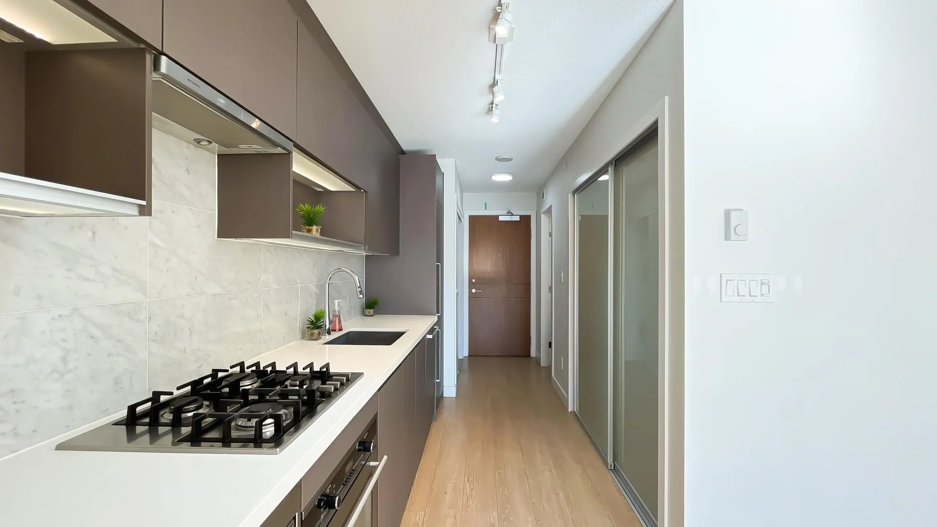 1105 13750 100 Avenue