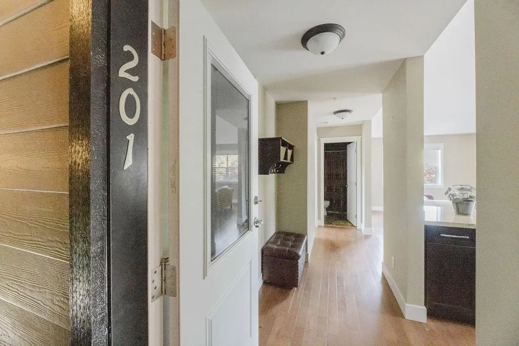201 518 Shaw Road