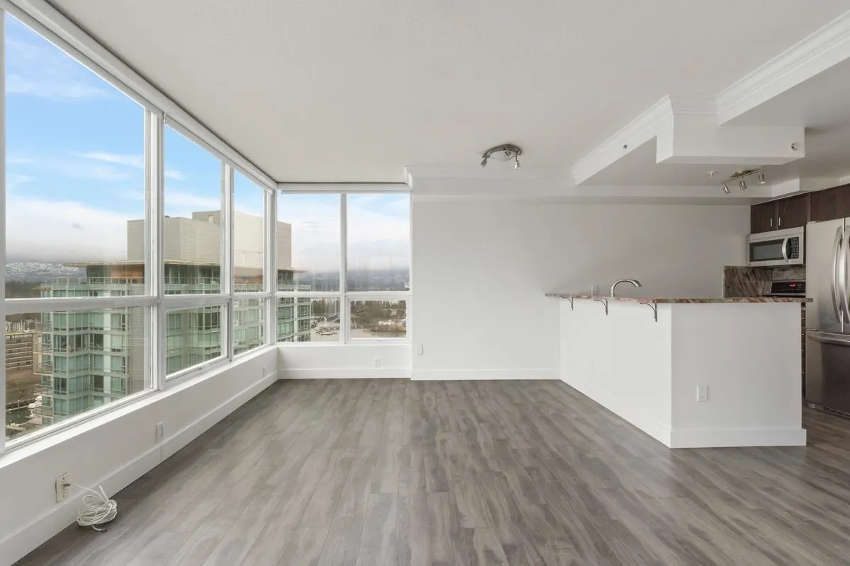 1803 588 Broughton Street