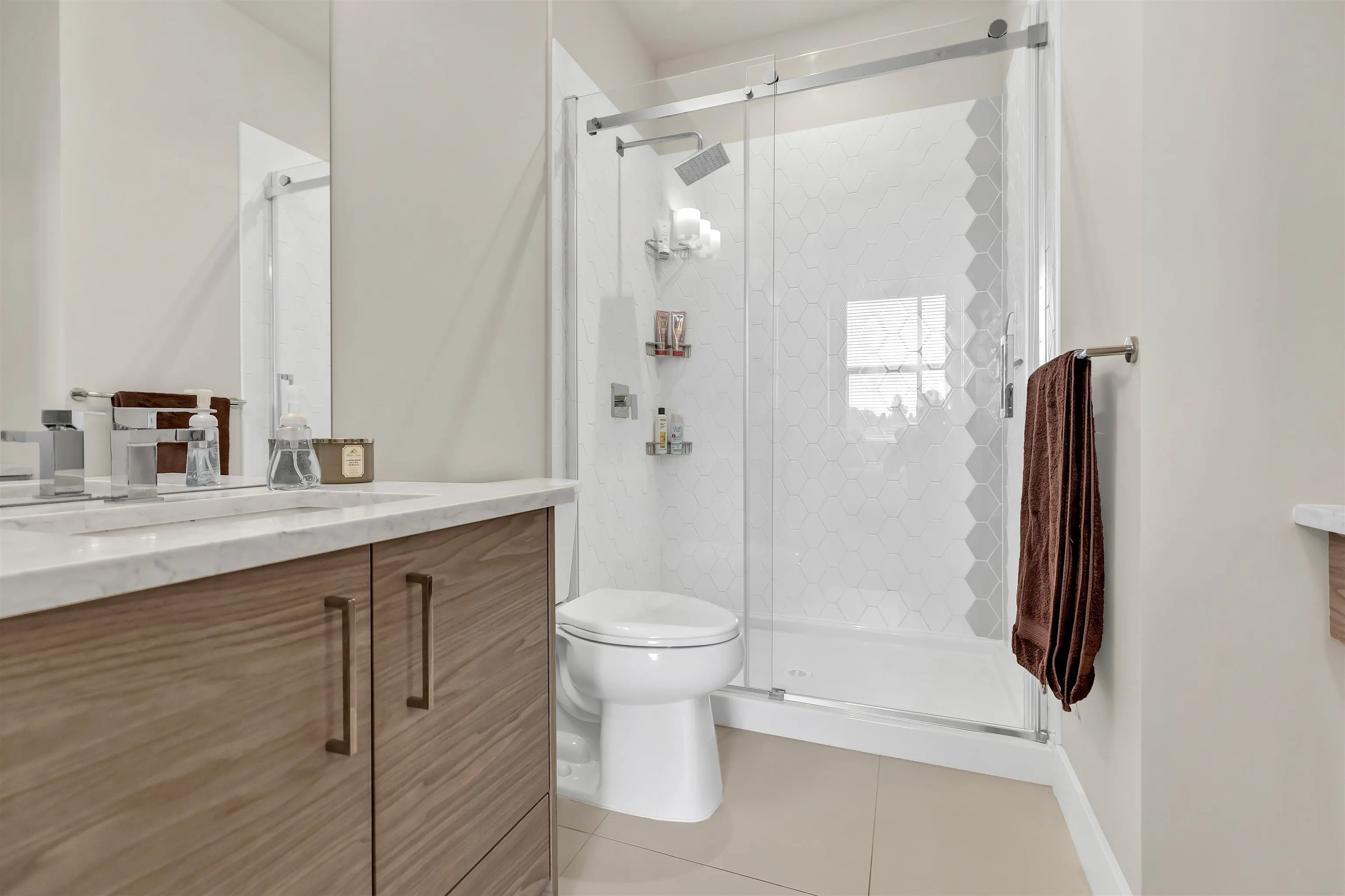 408 2120 Gladwin Road Road