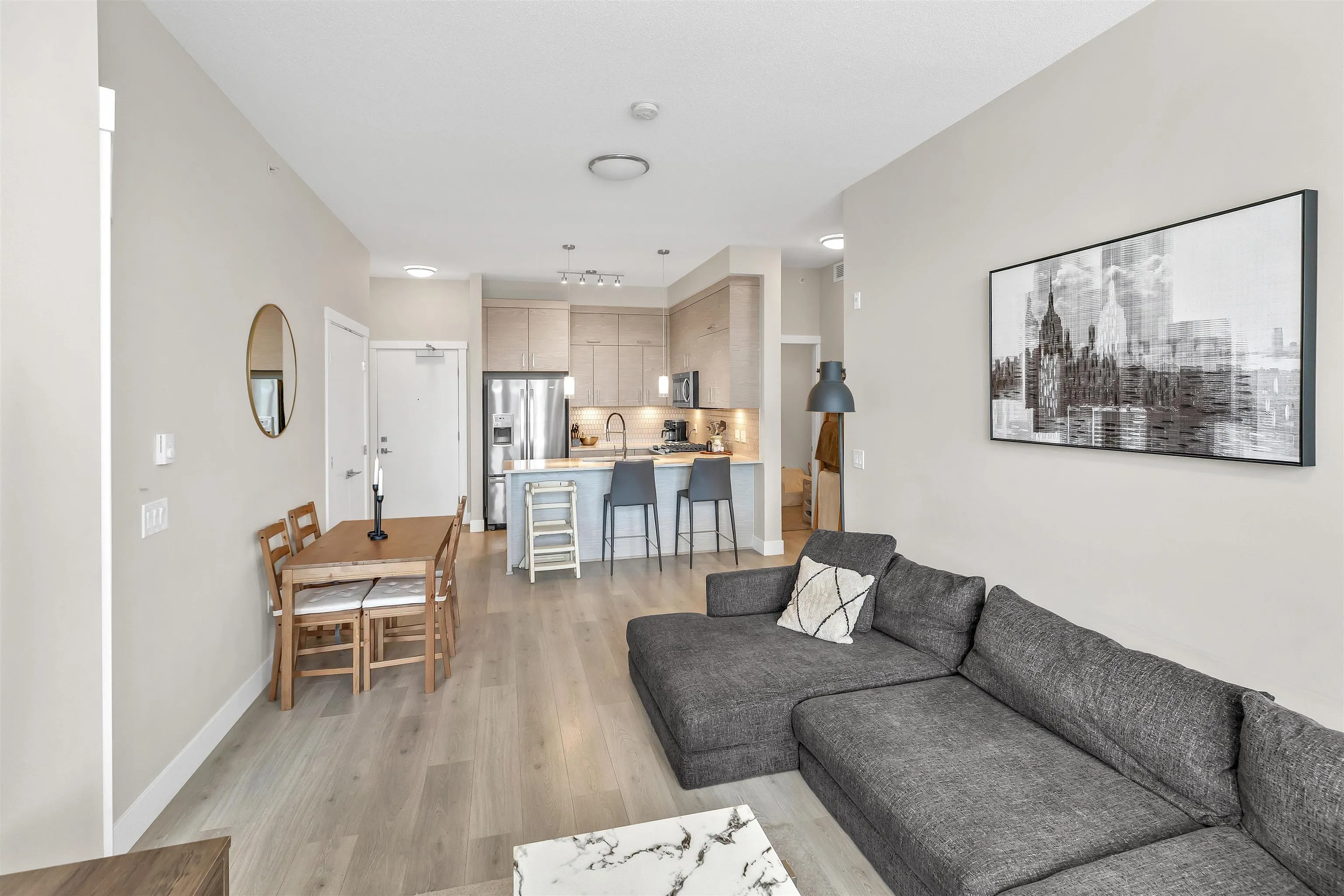 408 2120 Gladwin Road Road