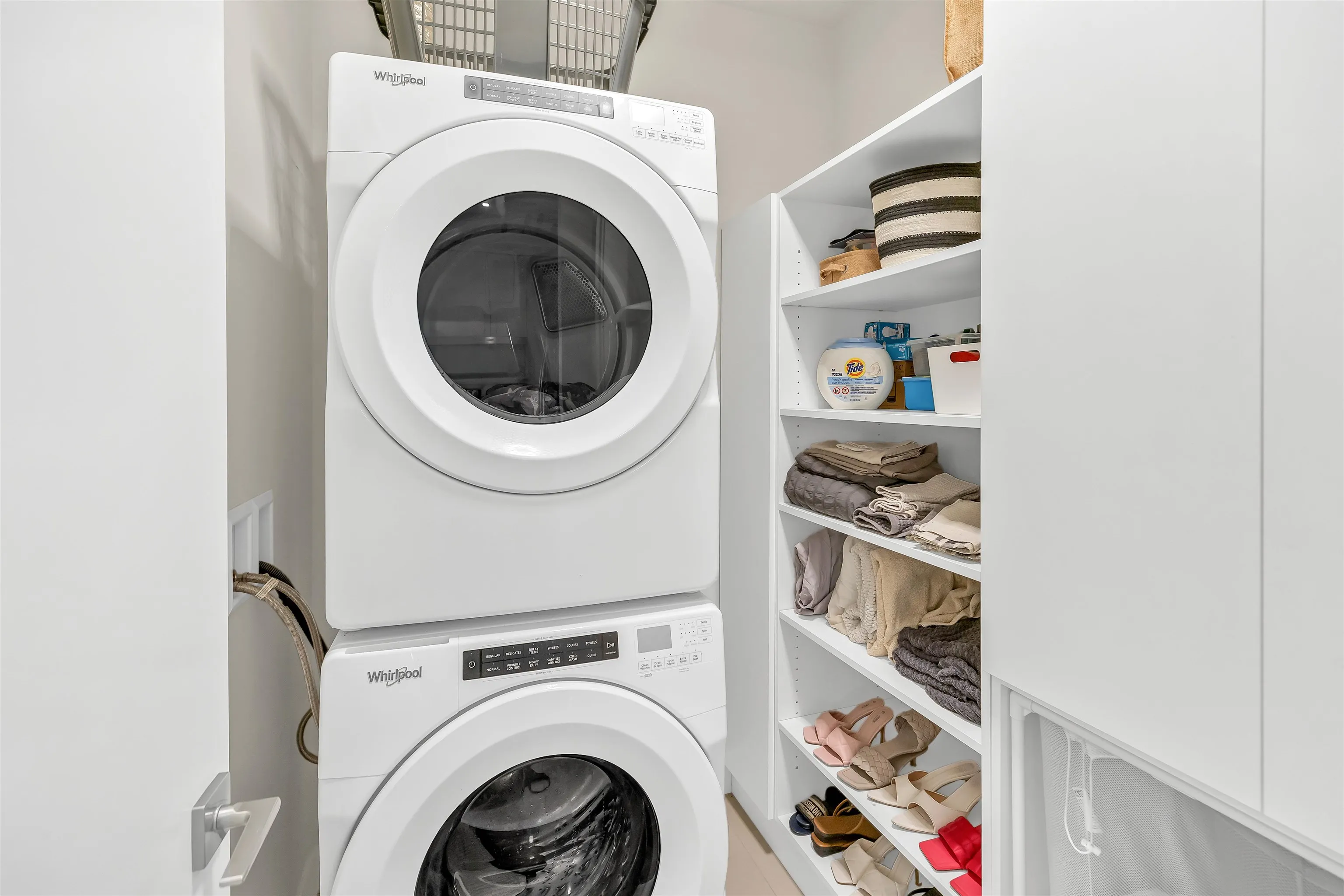 408 2120 Gladwin Road Road