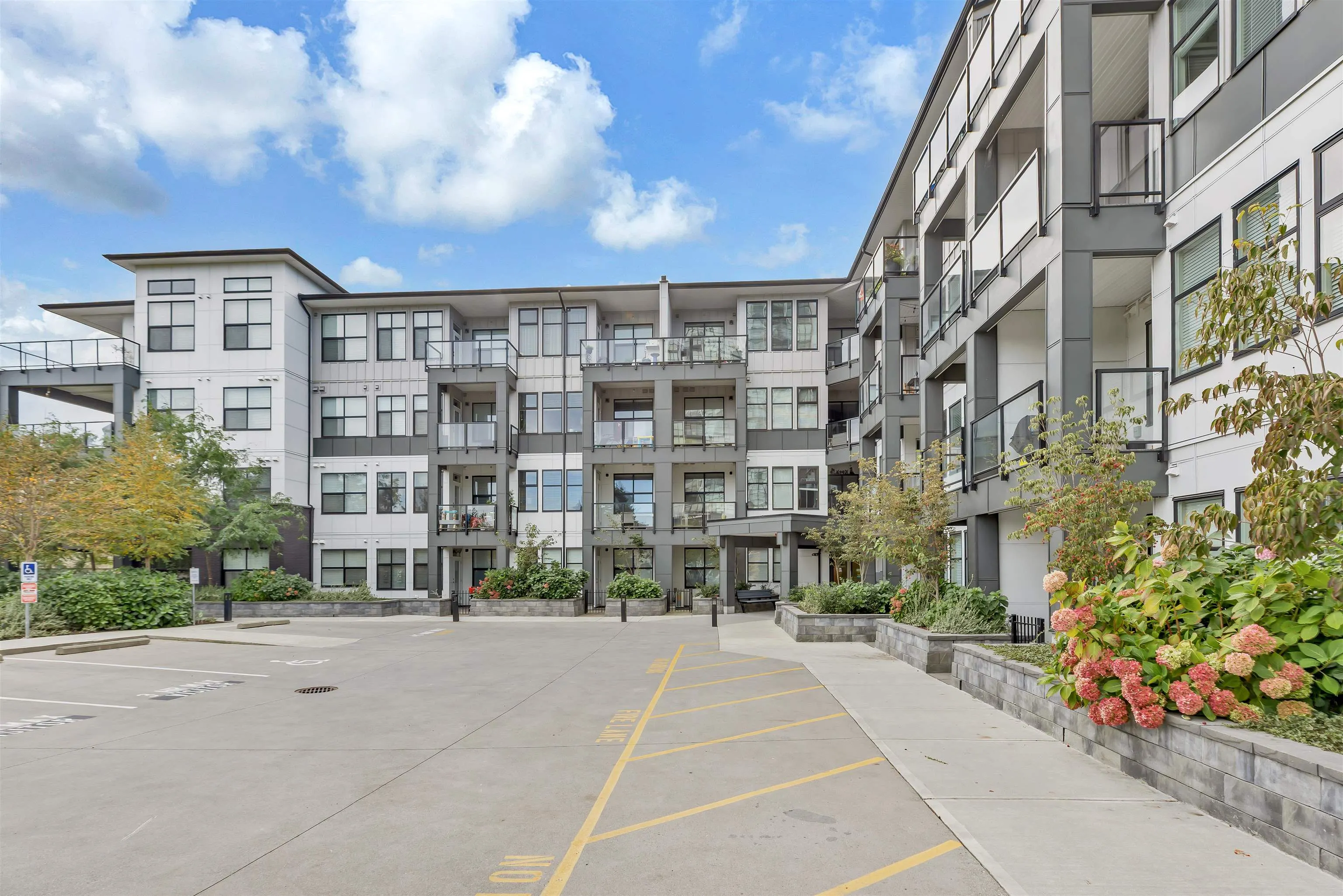 408 2120 Gladwin Road Road