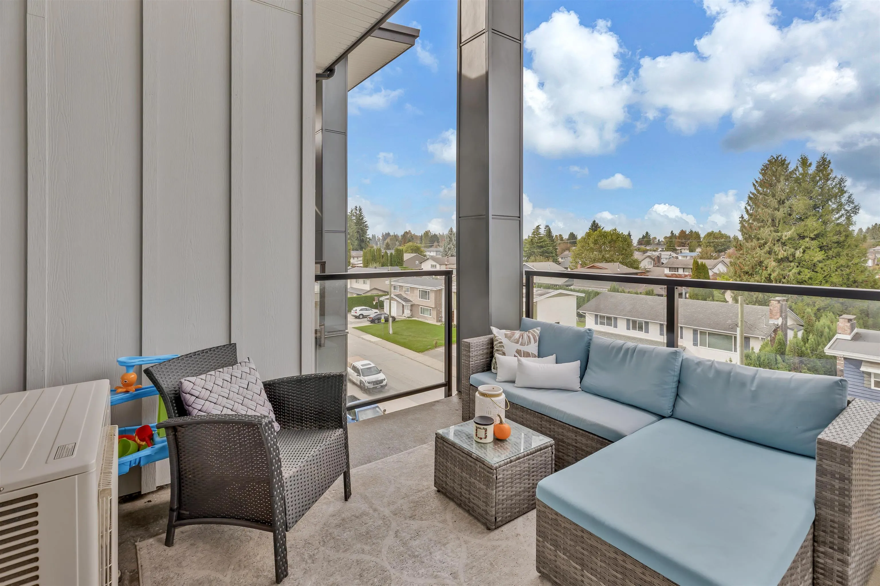 408 2120 Gladwin Road Road