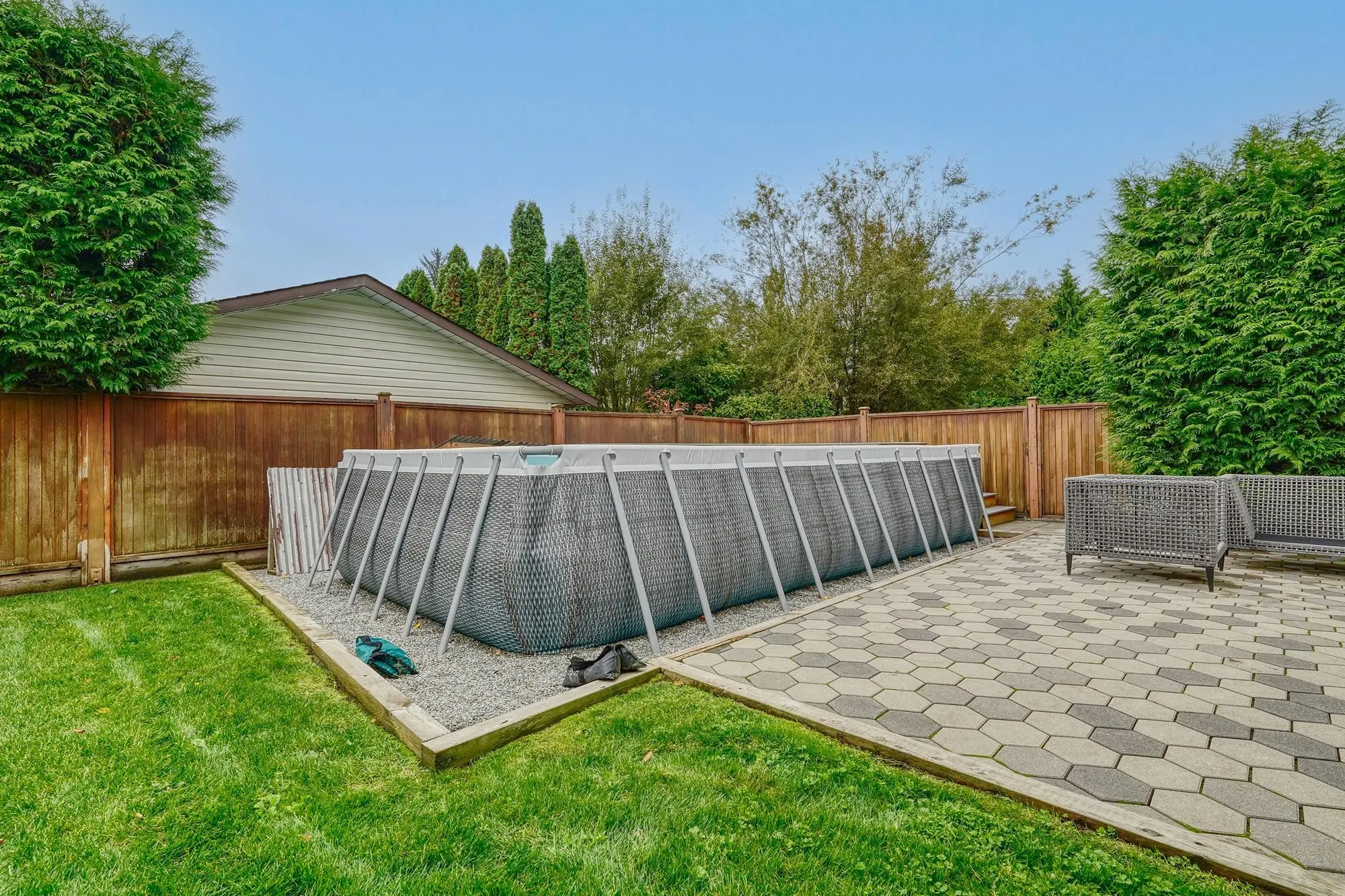 24810 118b Avenue