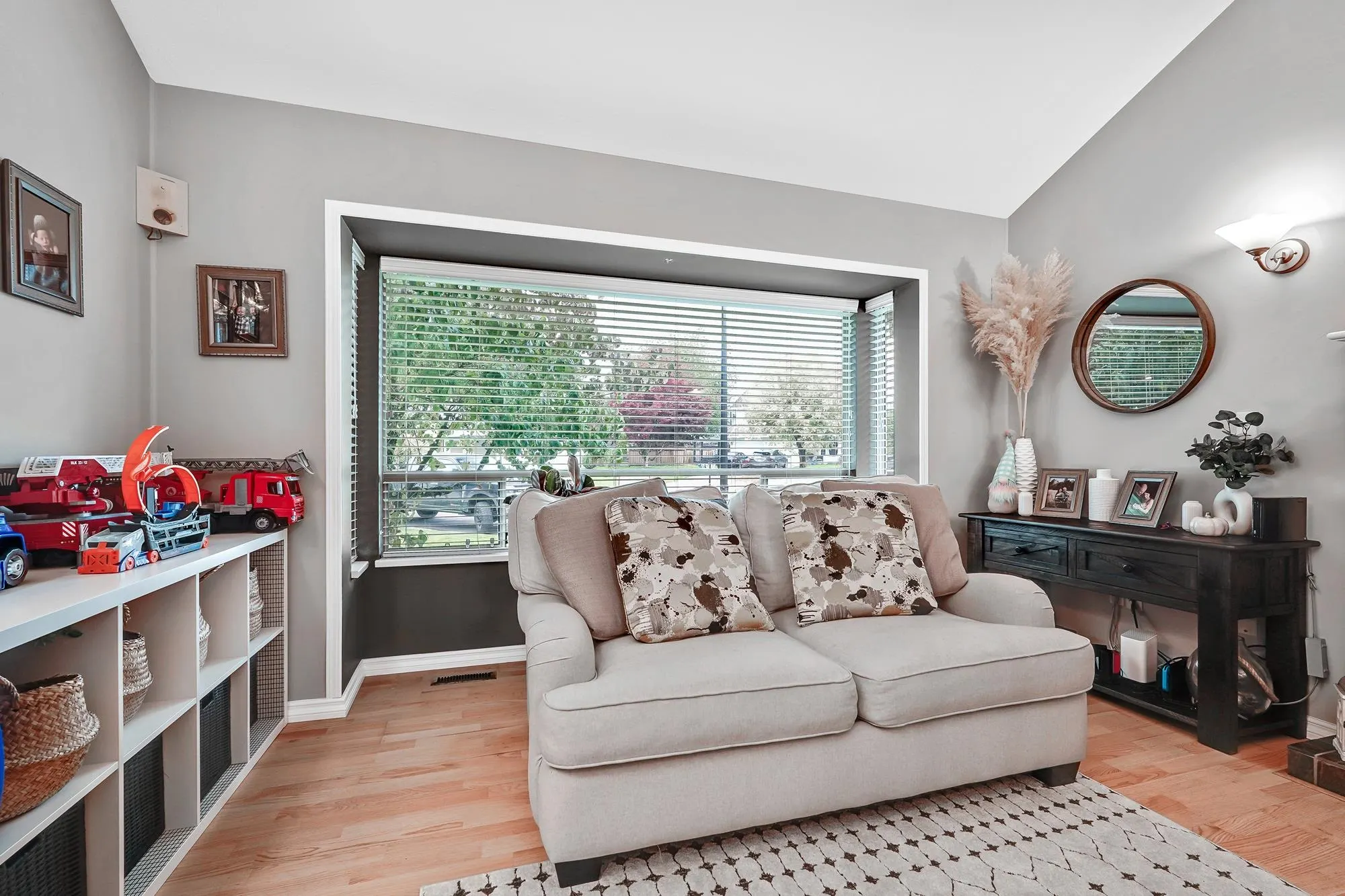 24810 118b Avenue