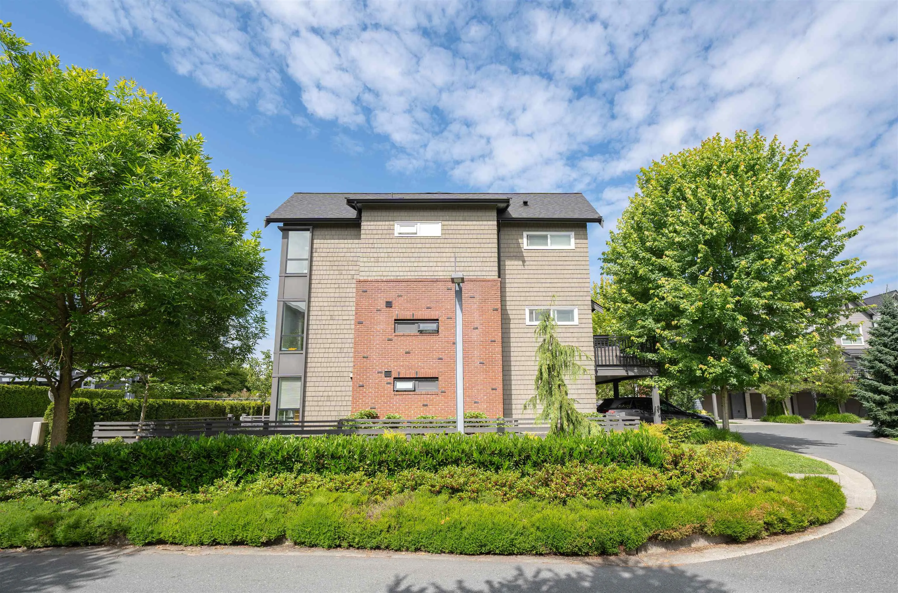 1 2371 Ranger Lane