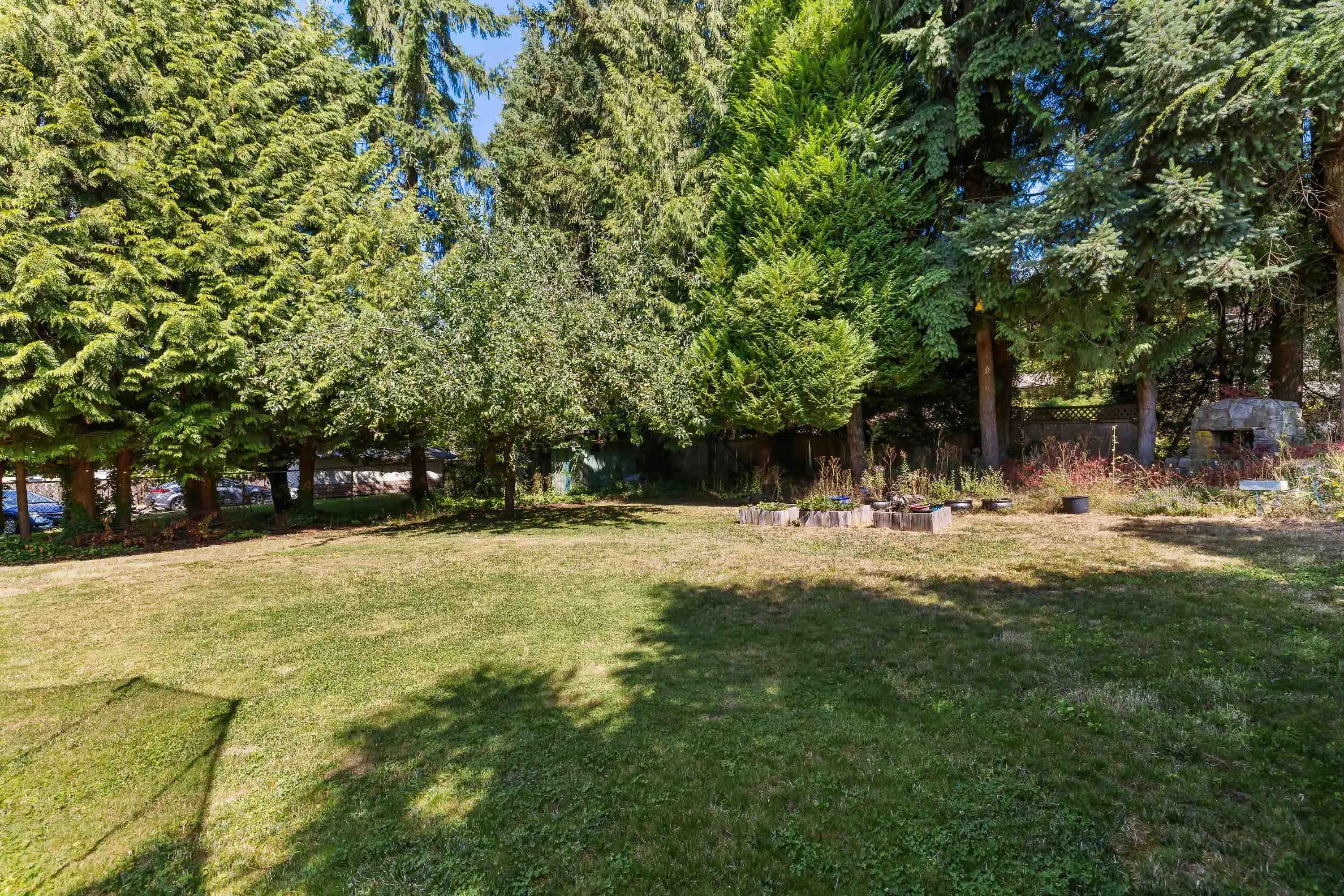 525 Appian Way