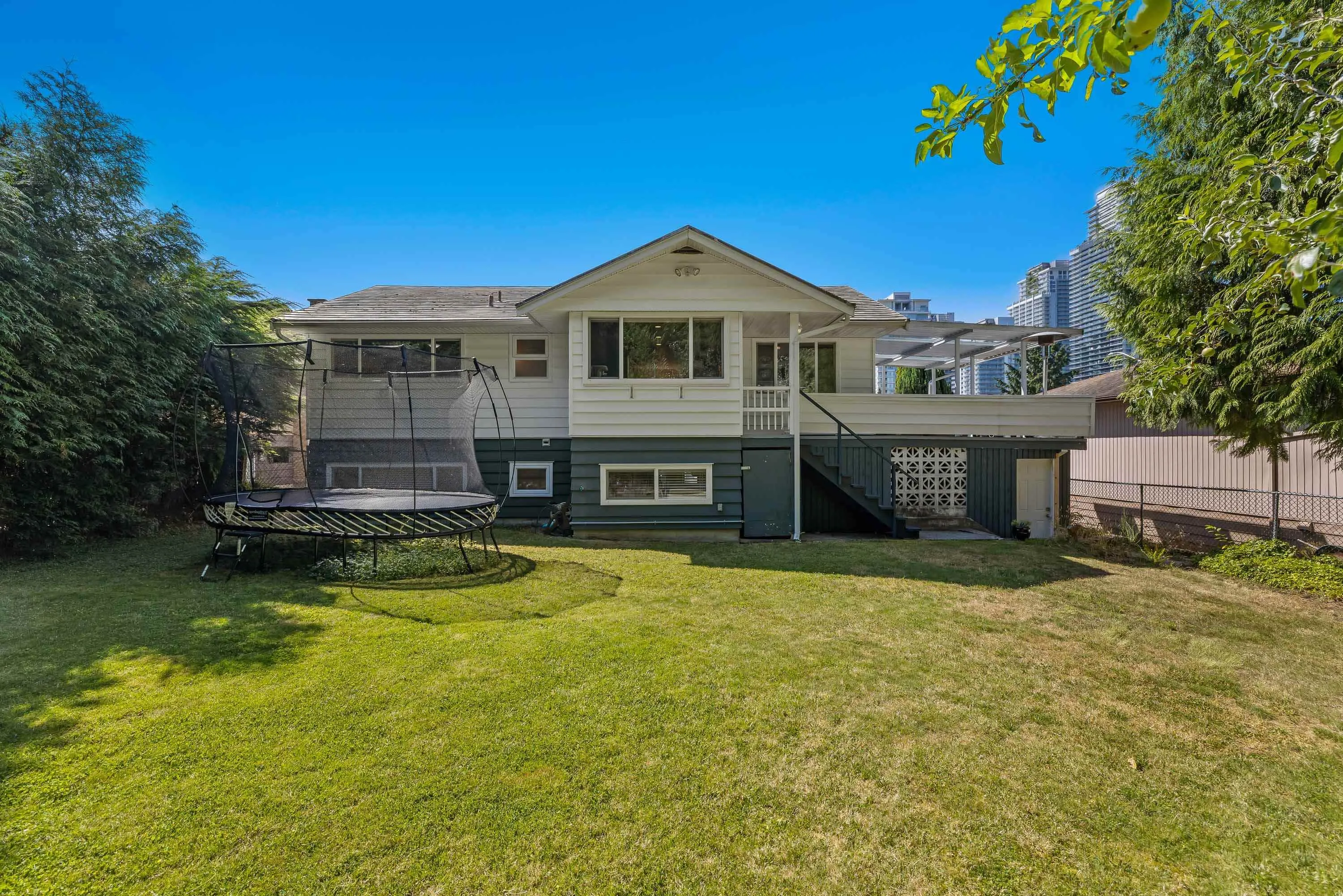 525 Appian Way