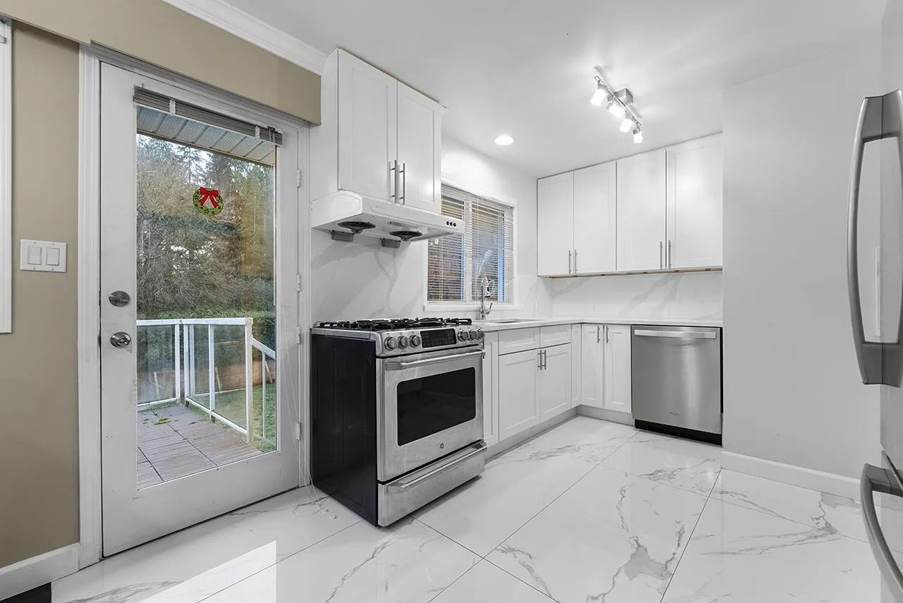 9248 General Currie Road