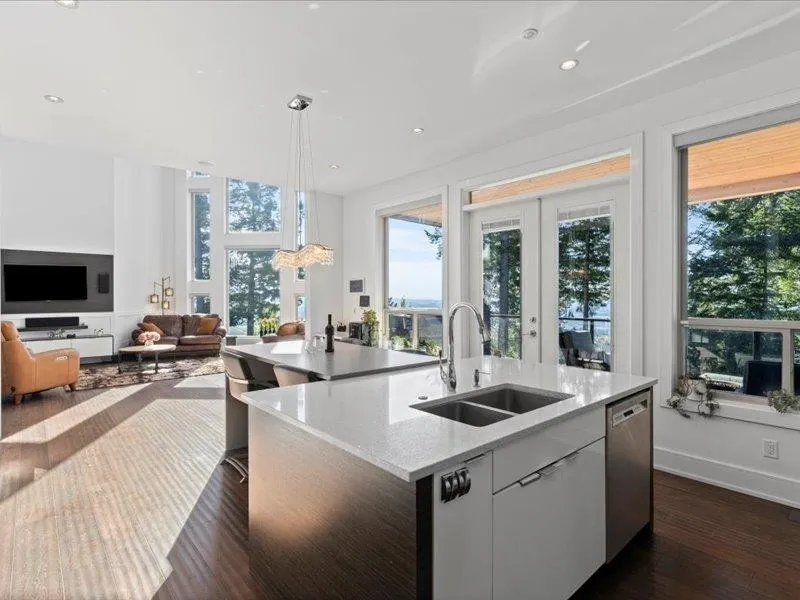 2453 Eagle Mountain Drive