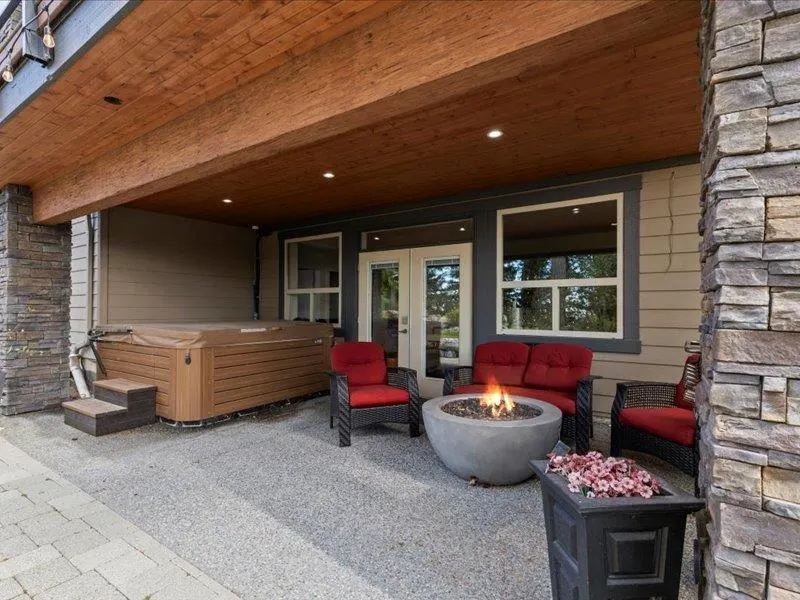 2453 Eagle Mountain Drive