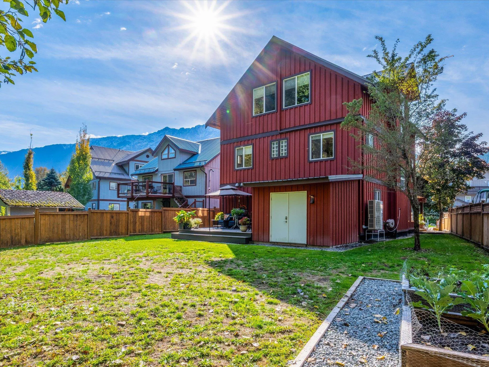 1425 Willow Drive