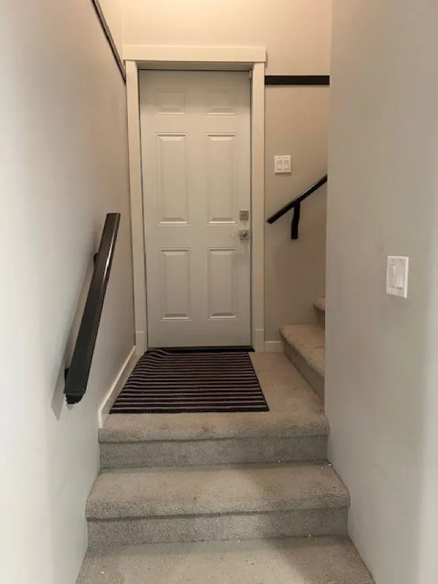 Basement 24410 112a Avenue