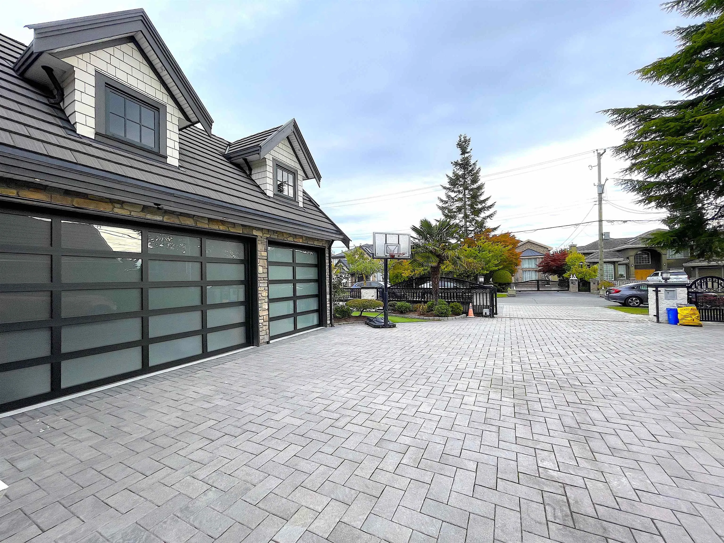 8131 Claybrook Road