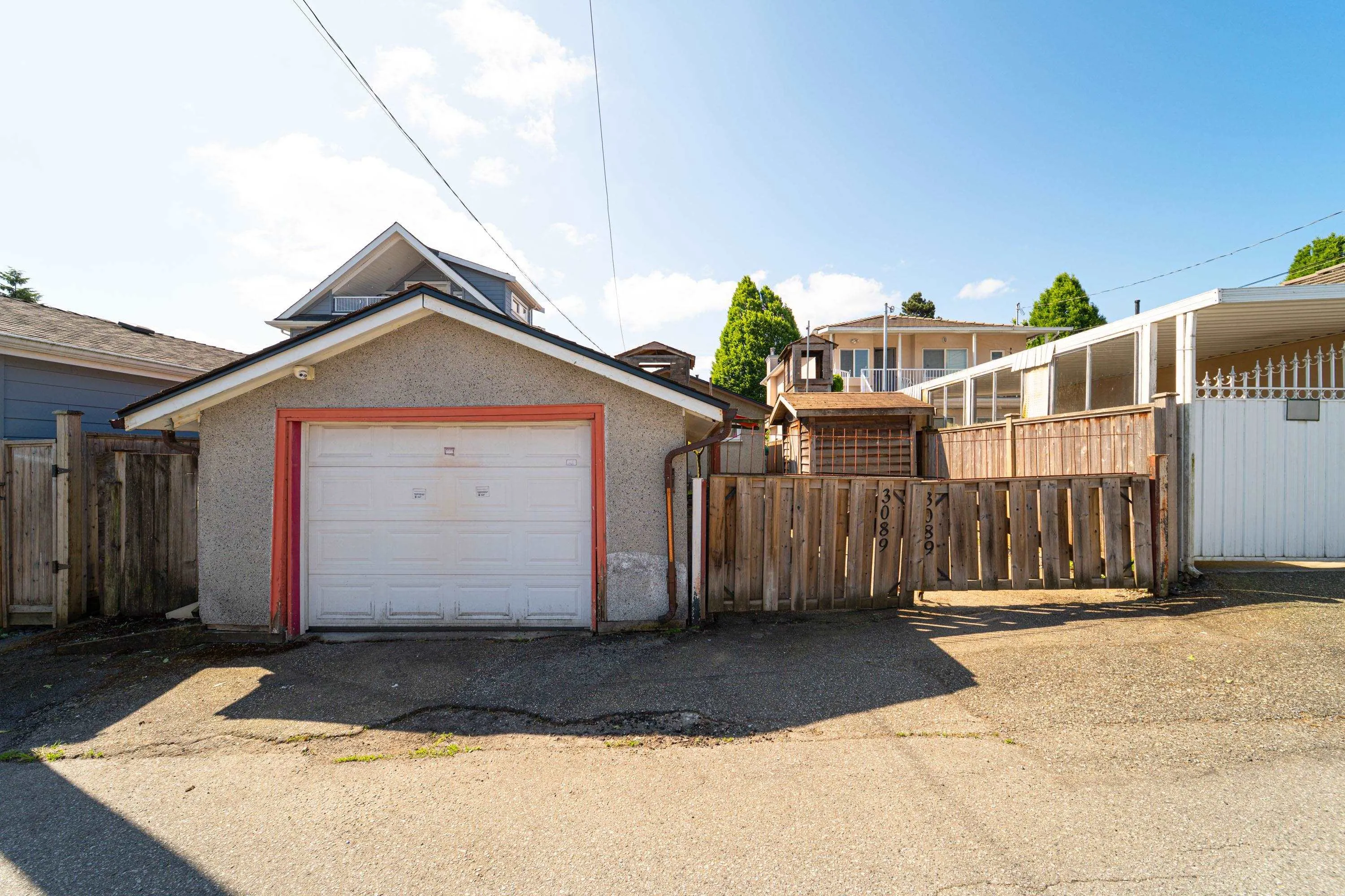 3089 E 1st Avenue