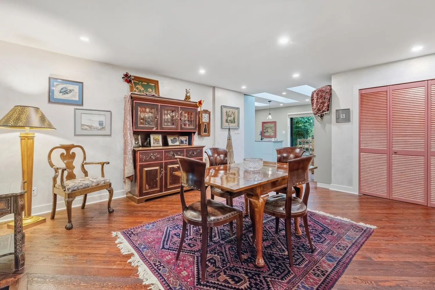 2336 Treetop Lane