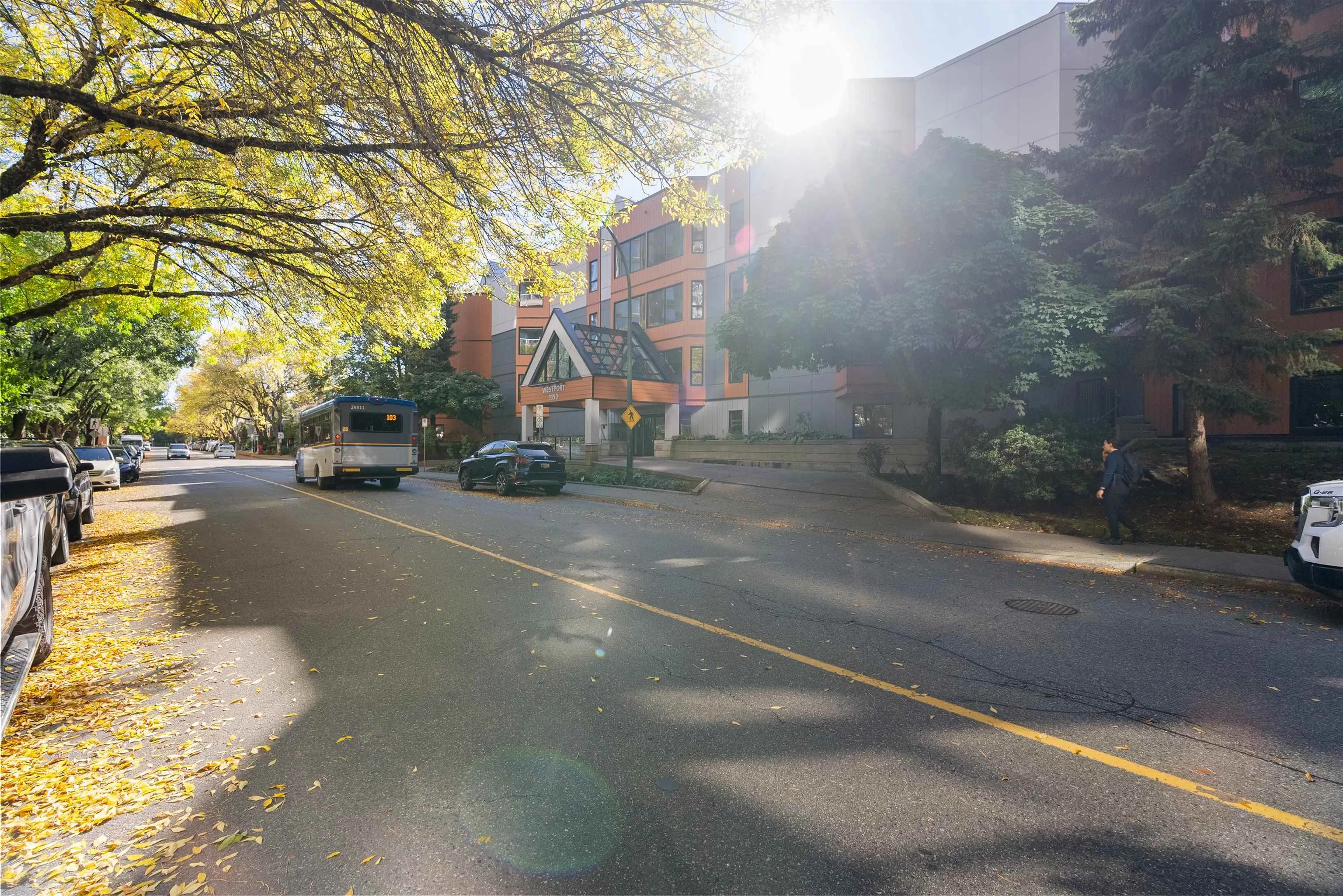 301 1150 Quayside Drive