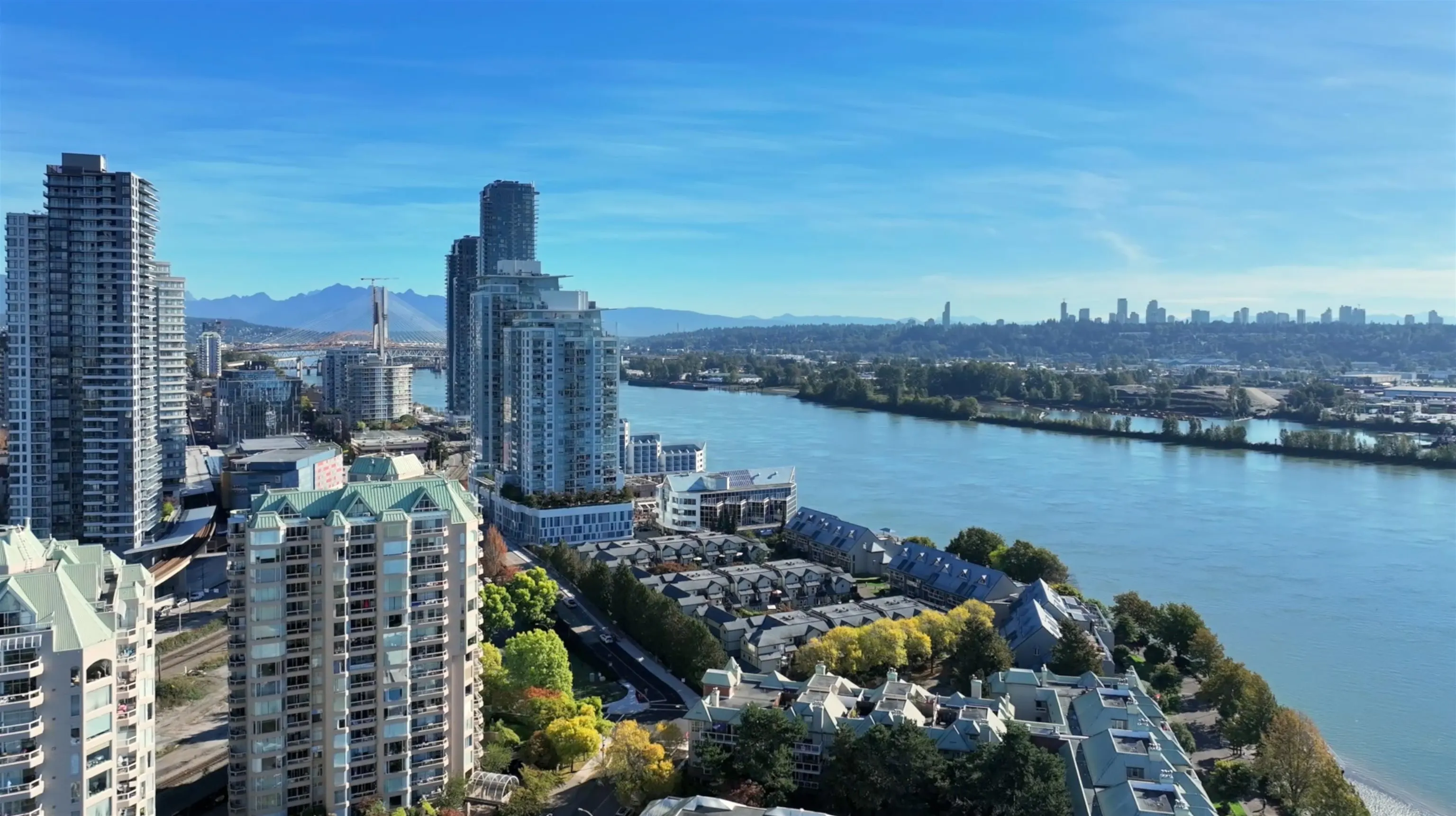 301 1150 Quayside Drive