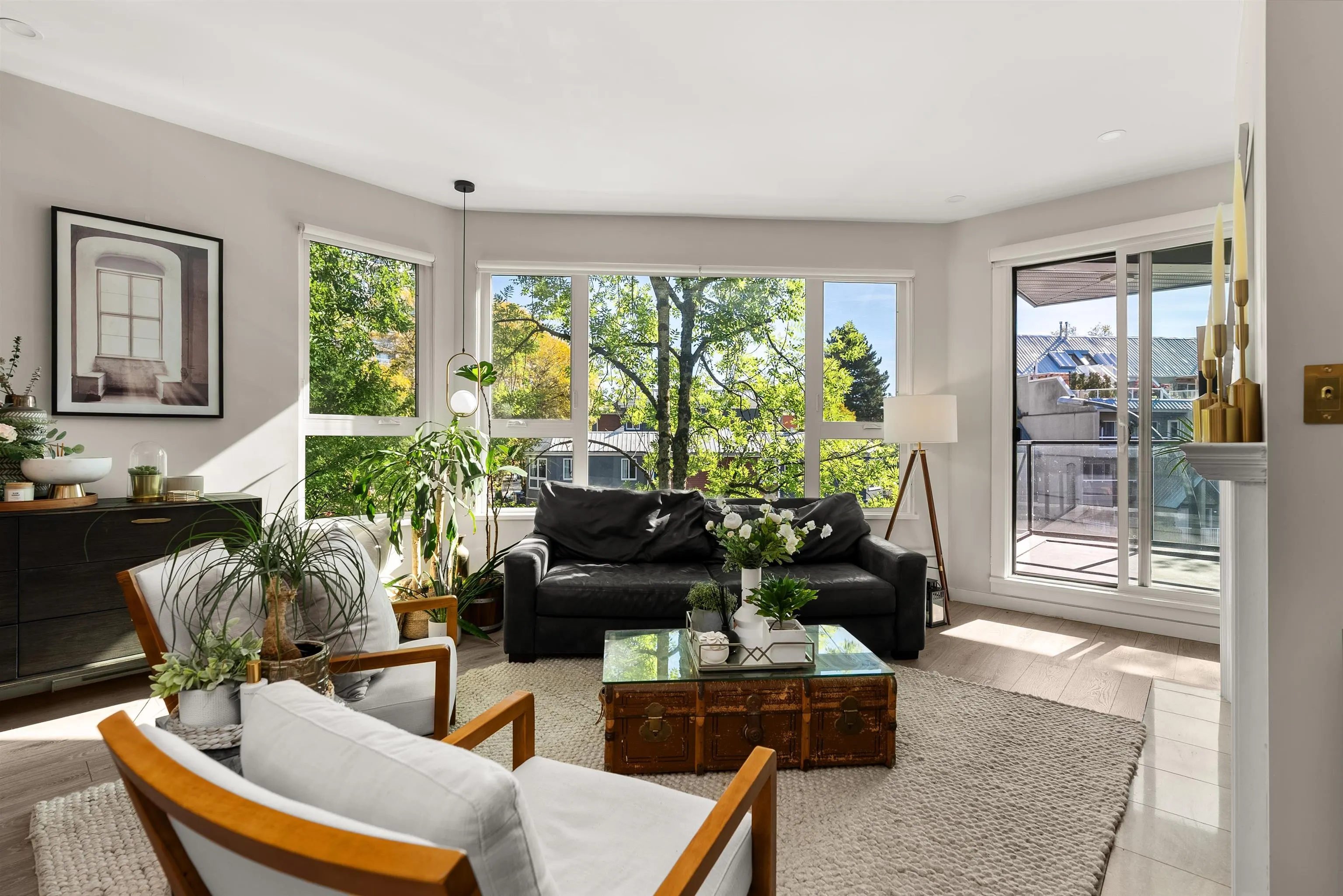301 1150 Quayside Drive