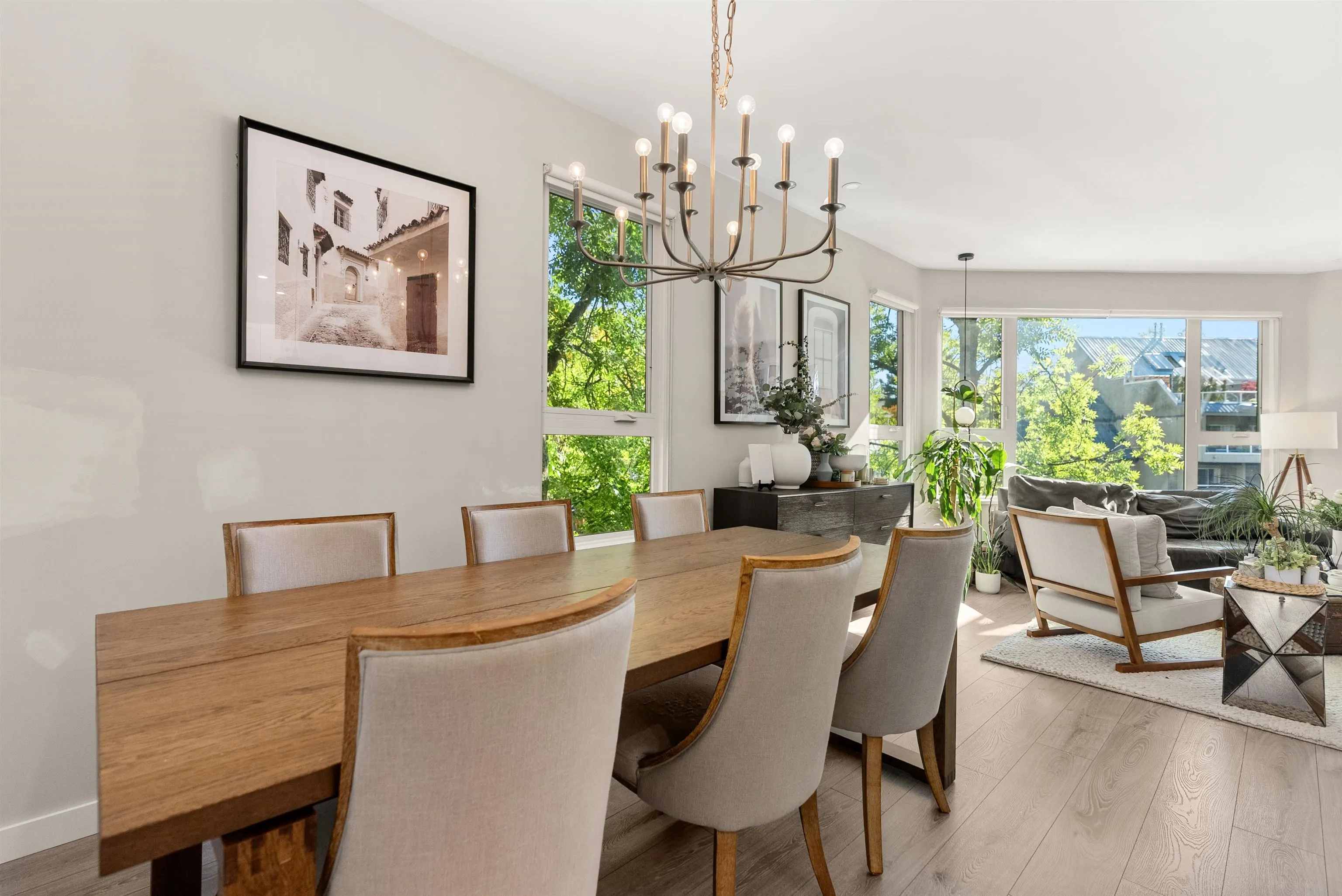 301 1150 Quayside Drive