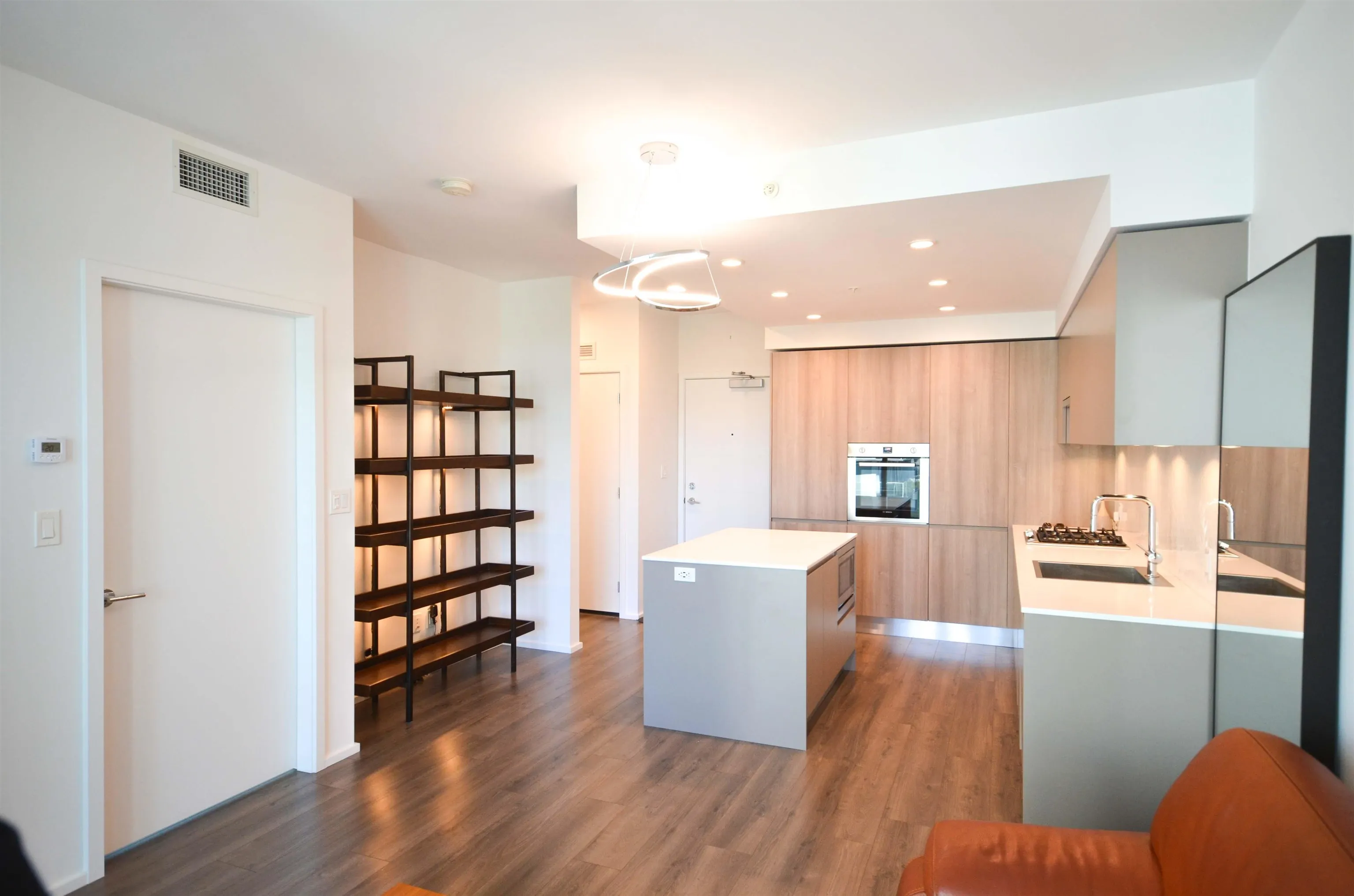 1403 3833 Evergreen Place