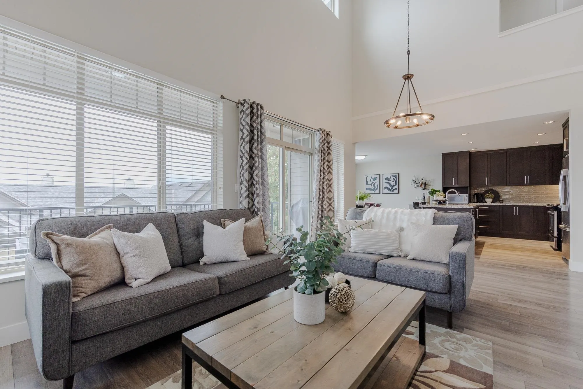 102 3458 Burke Village Promenade