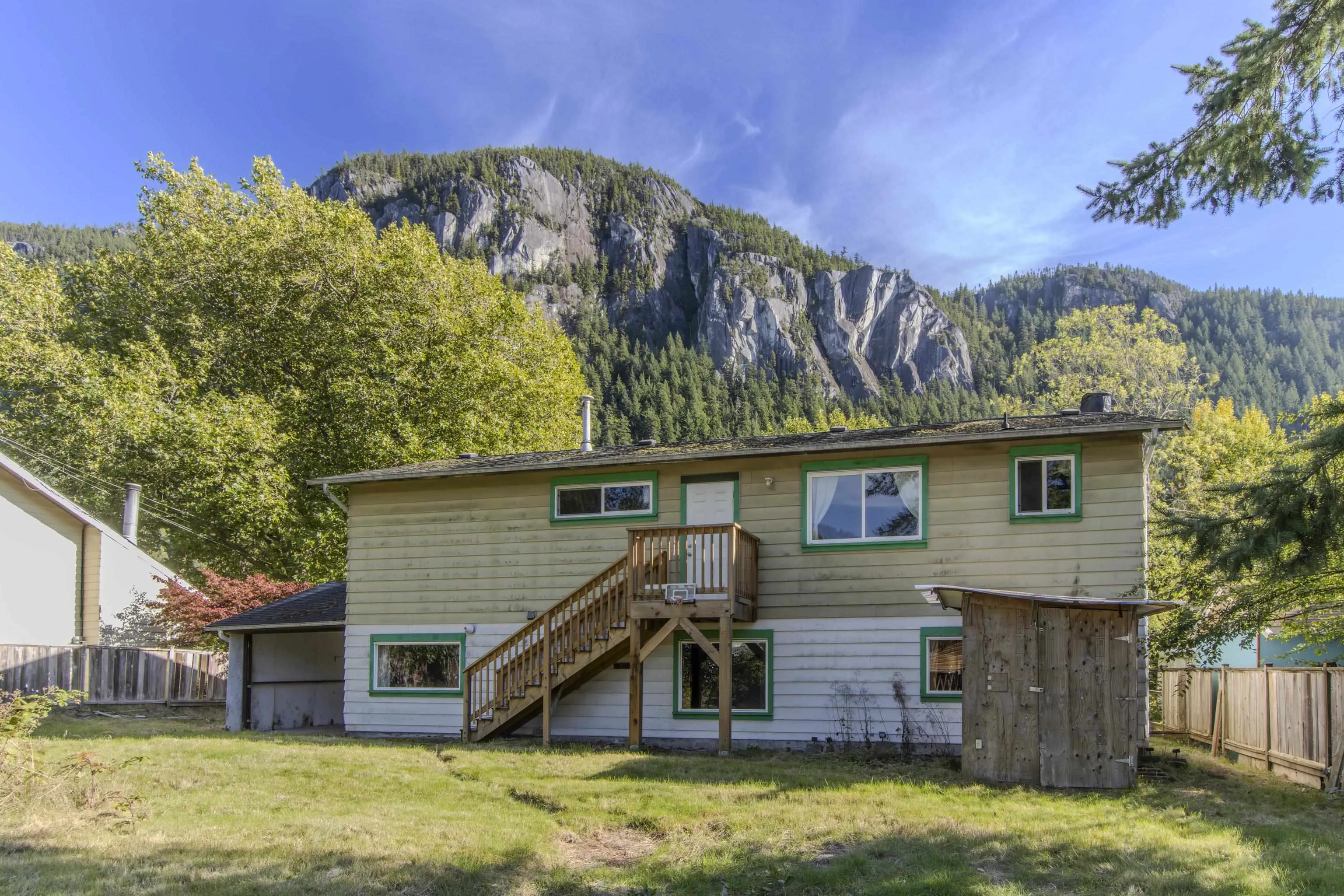 38183 Lombardy Crescent