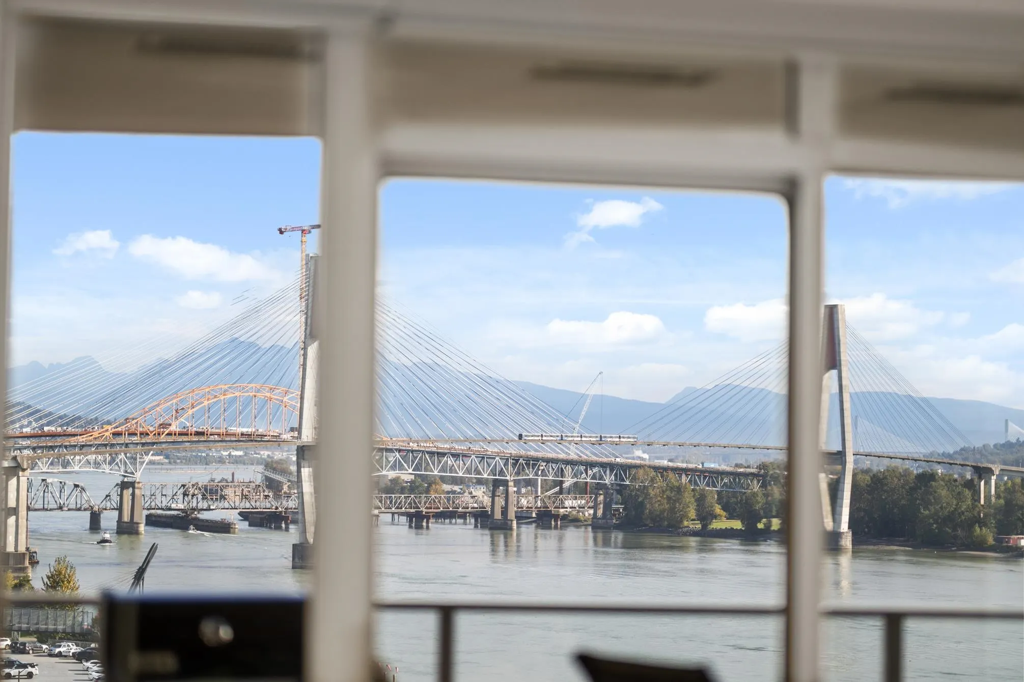 1610 668 Columbia Street