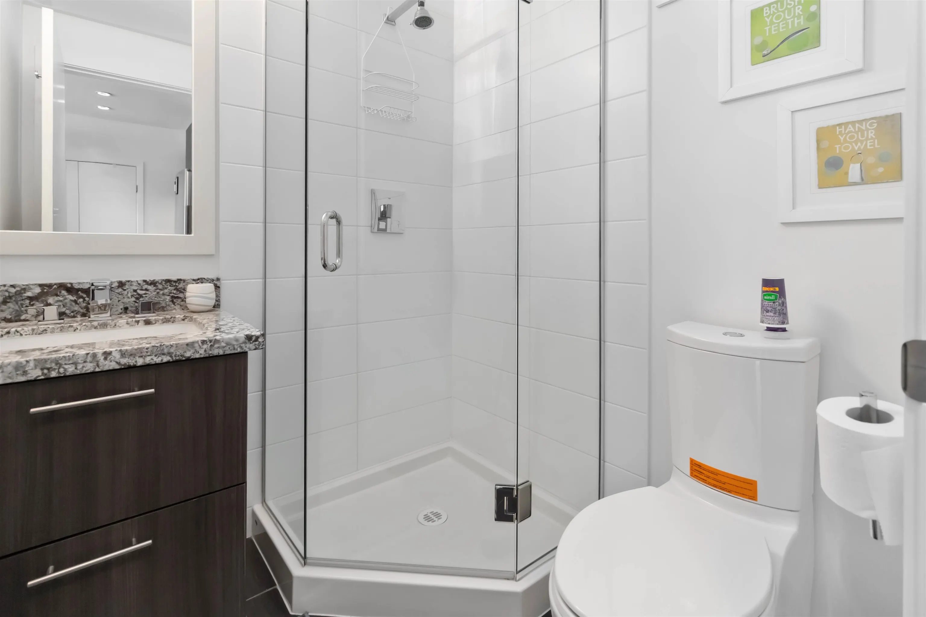 303 5688 Hastings Street