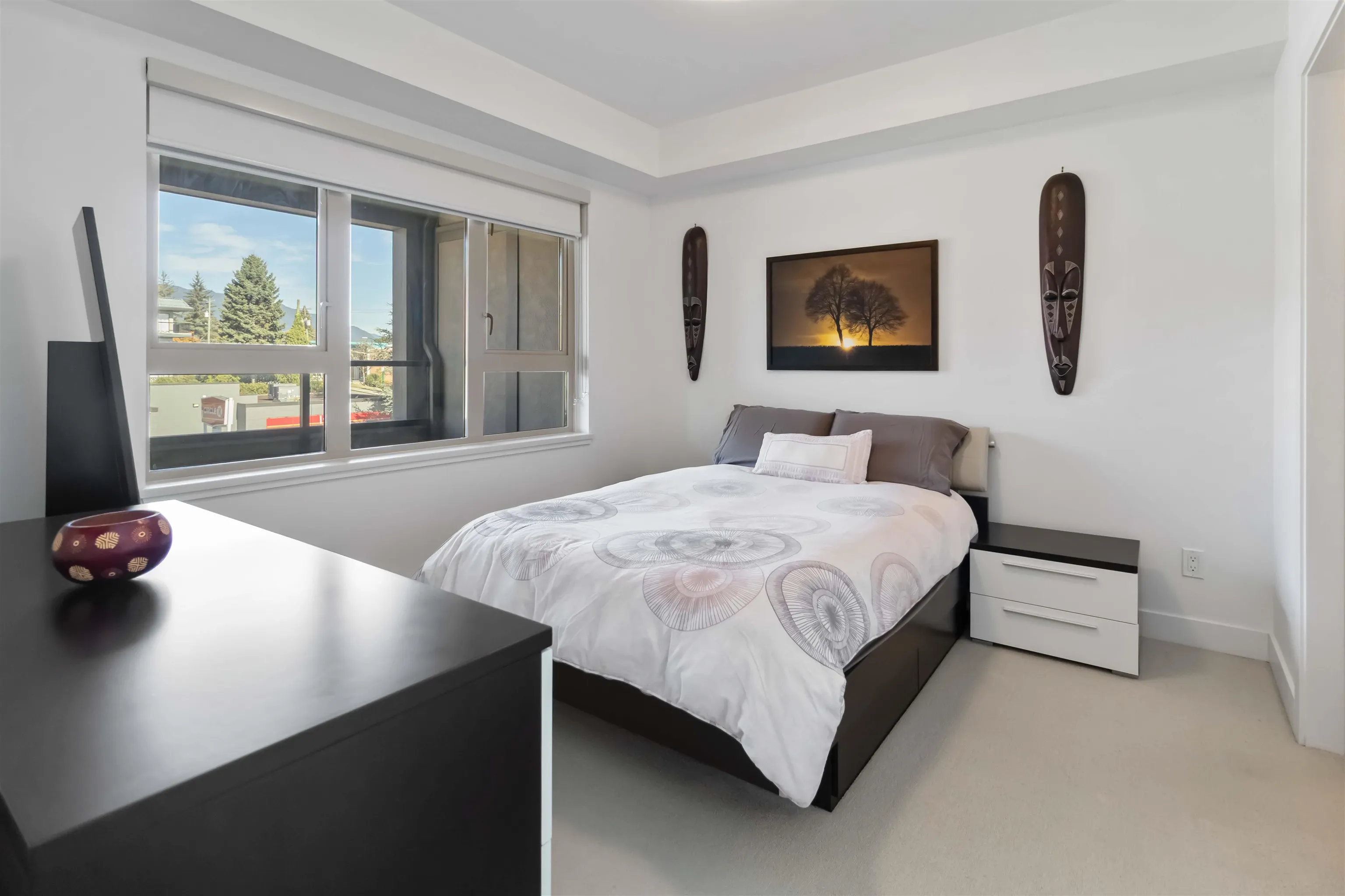 303 5688 Hastings Street