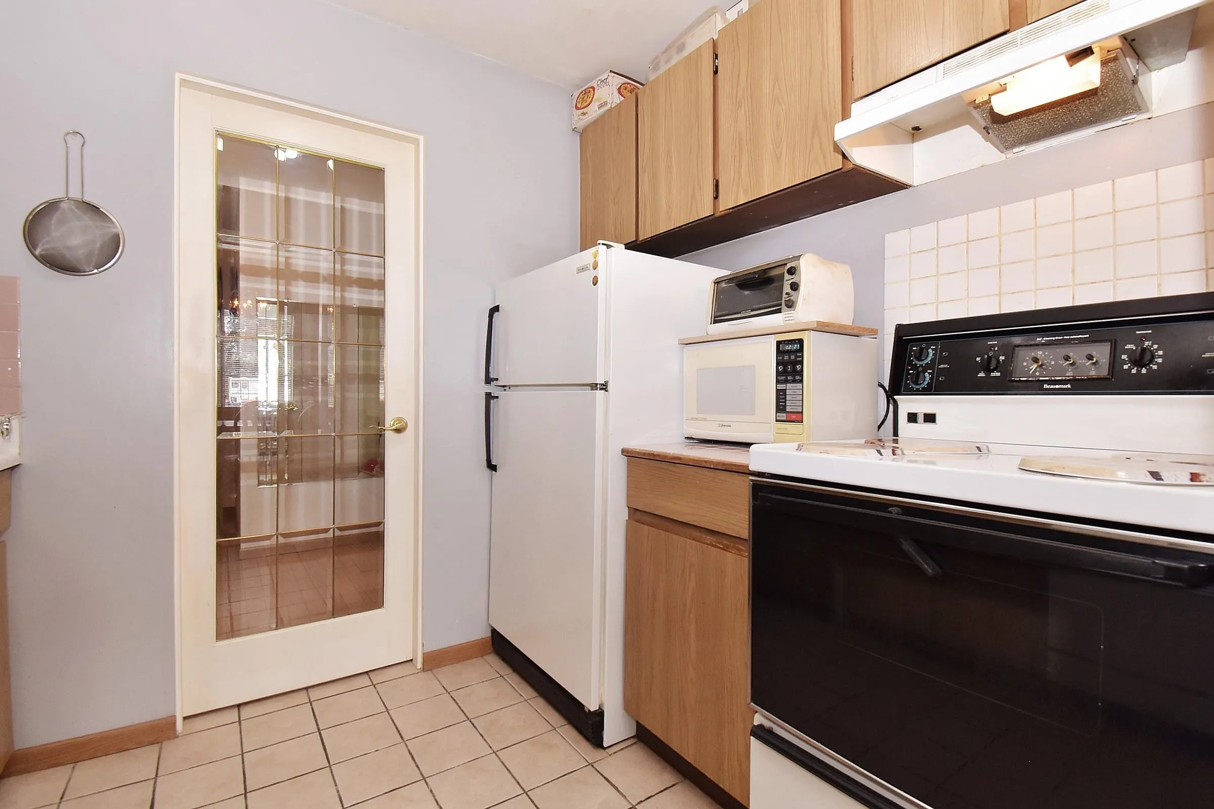 281C 8635 120 Street