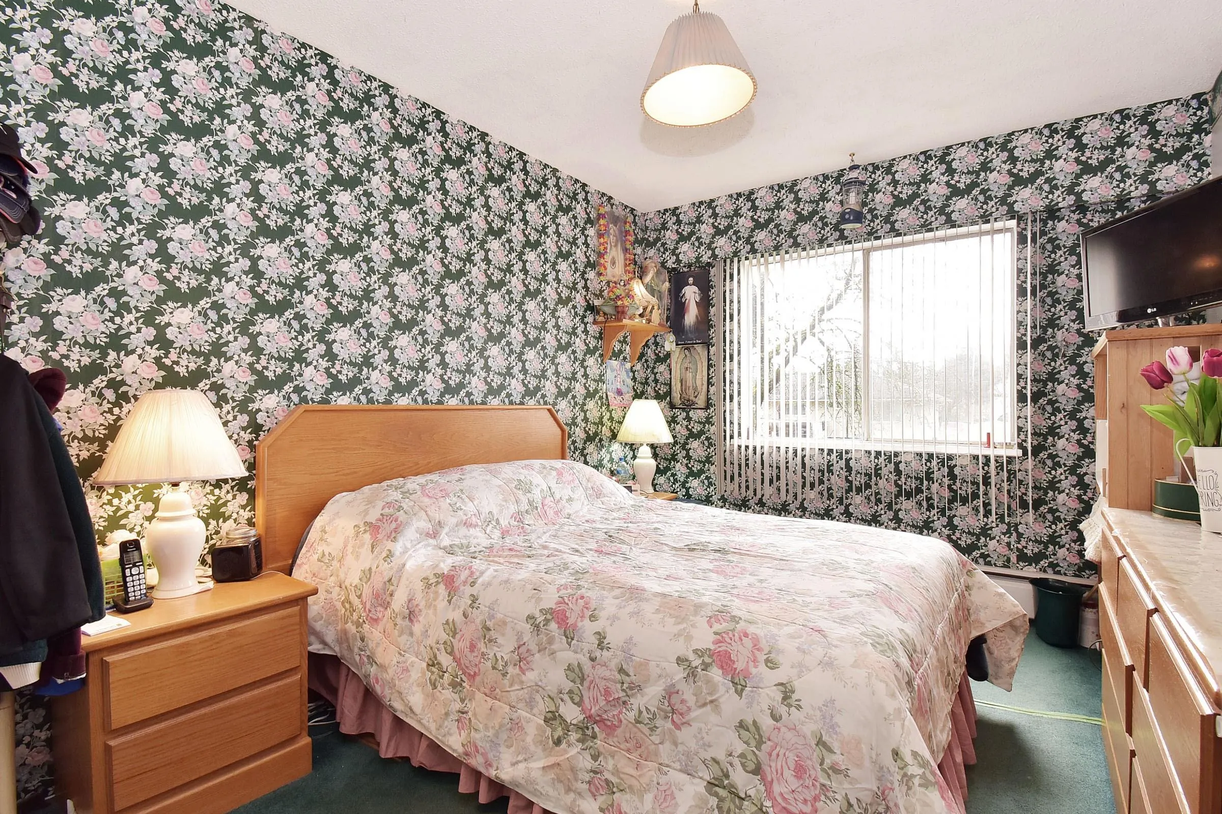 281C 8635 120 Street