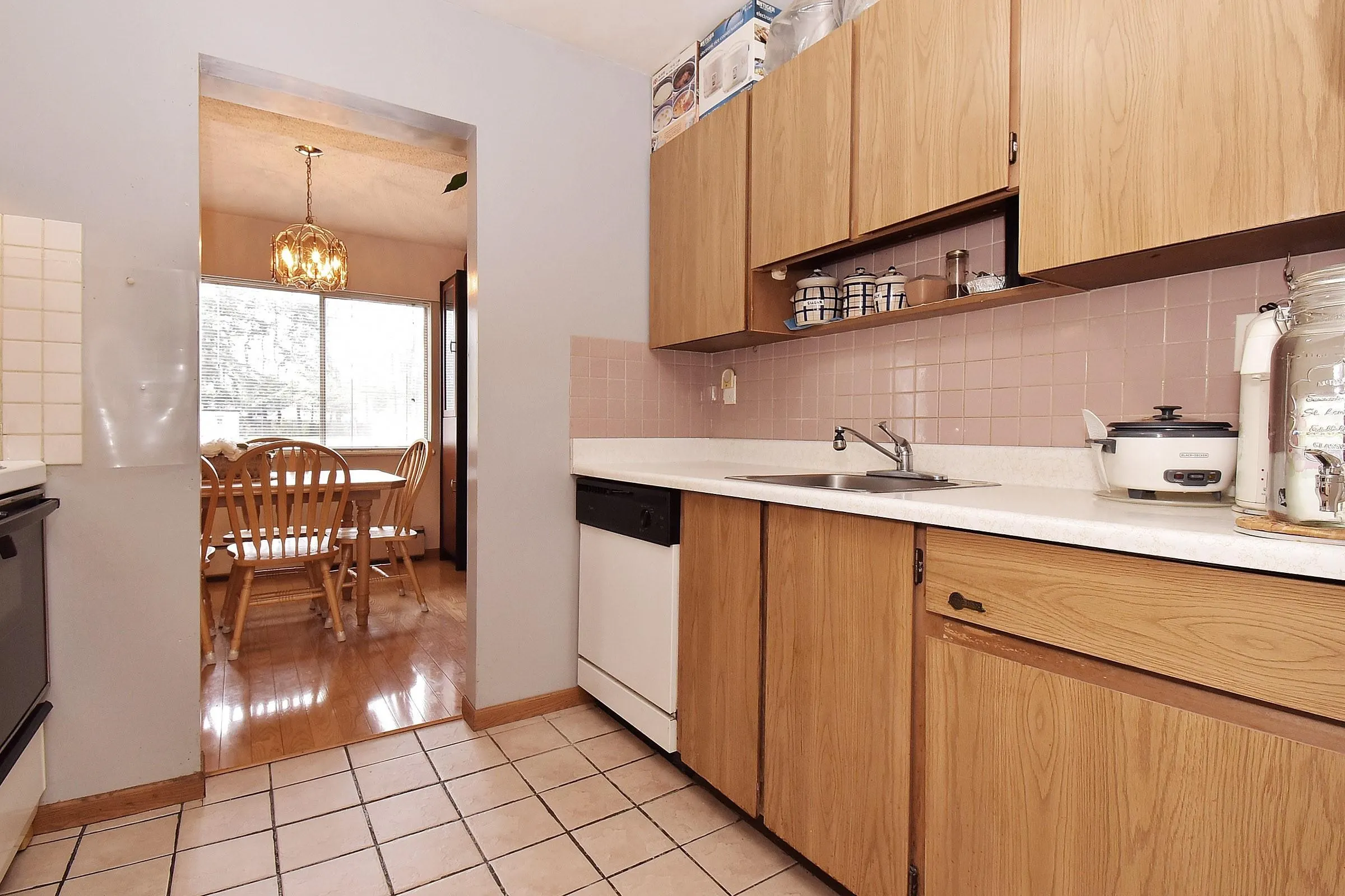 281C 8635 120 Street