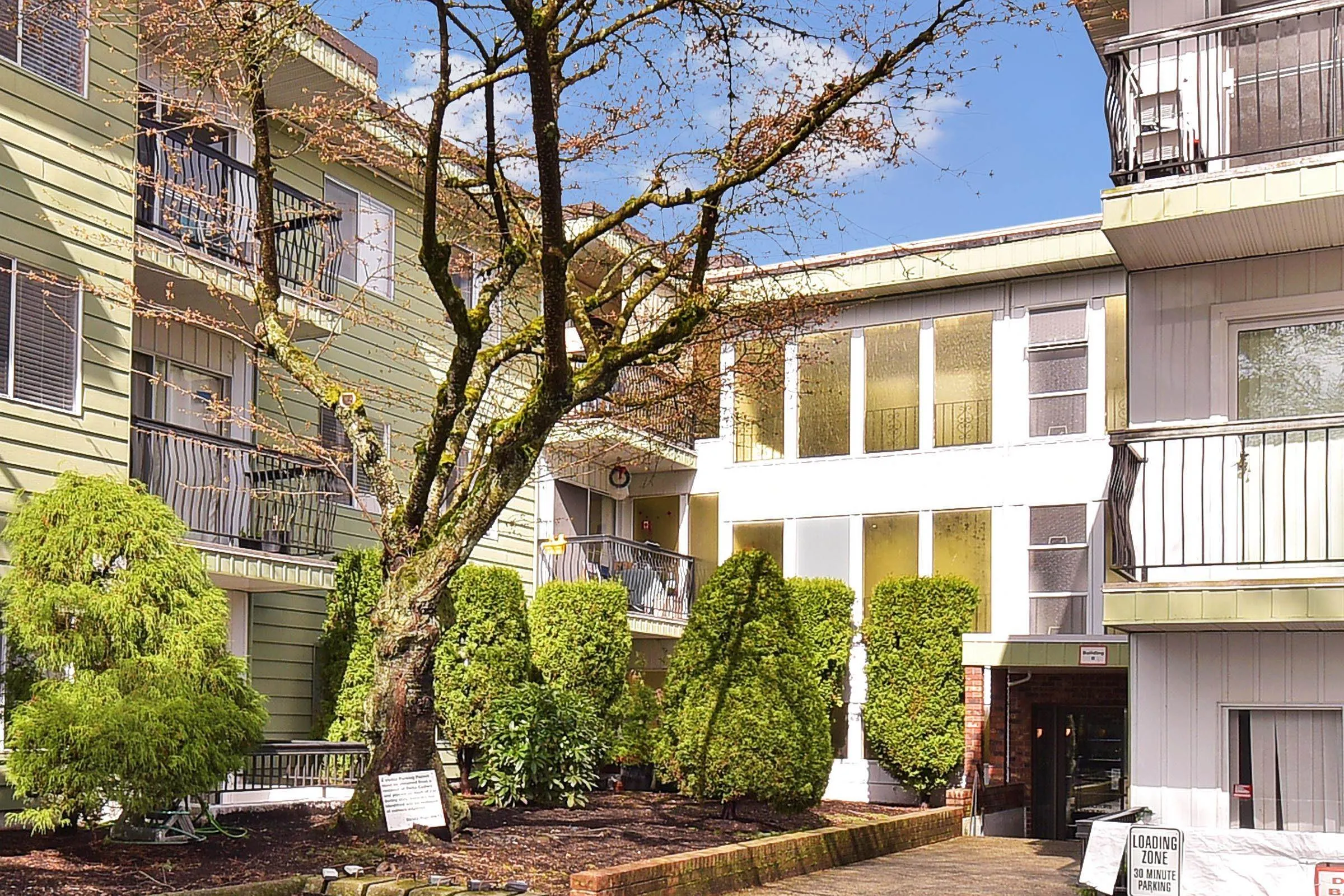 281C 8635 120 Street