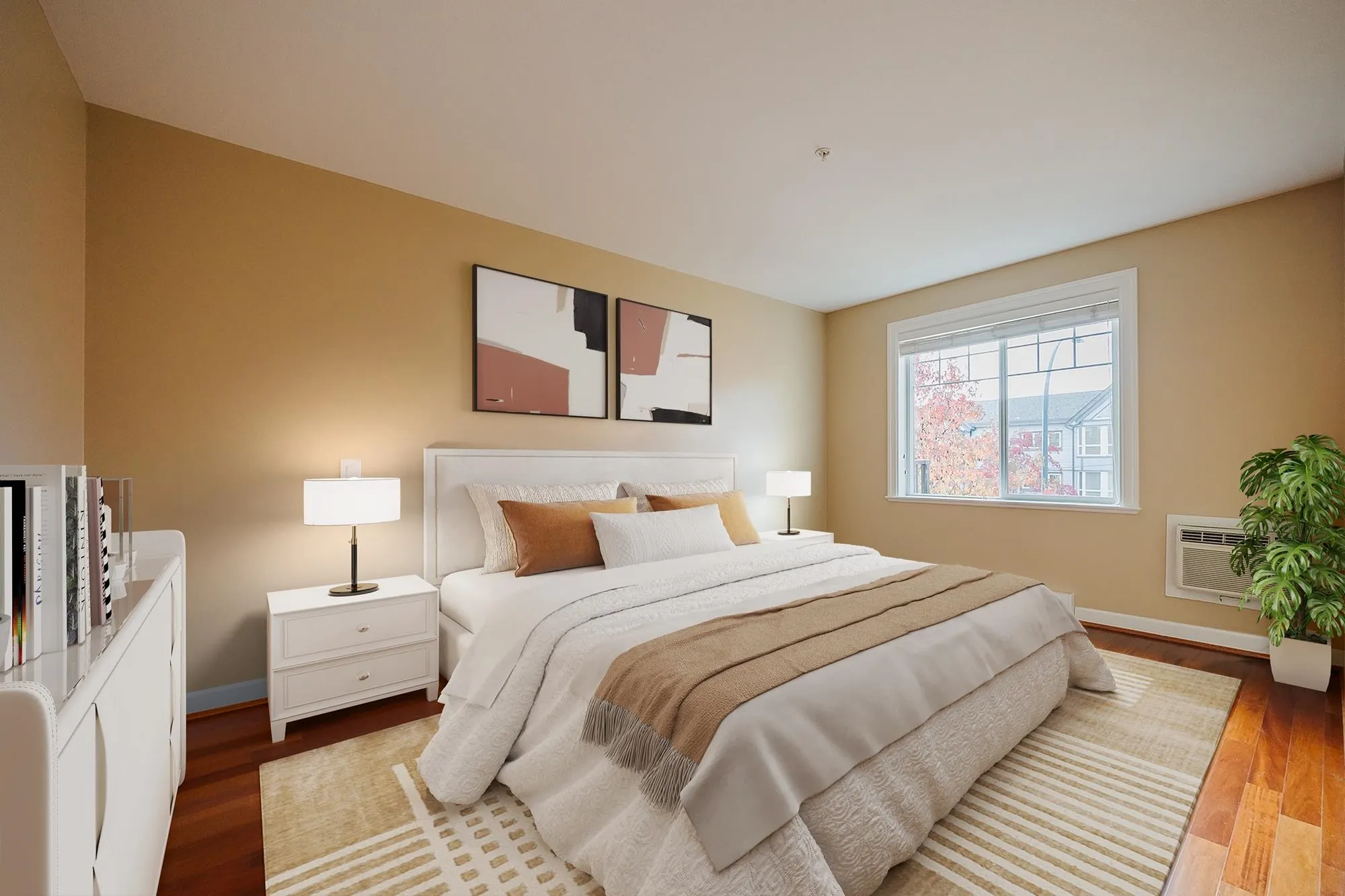 305 15357 Roper Avenue