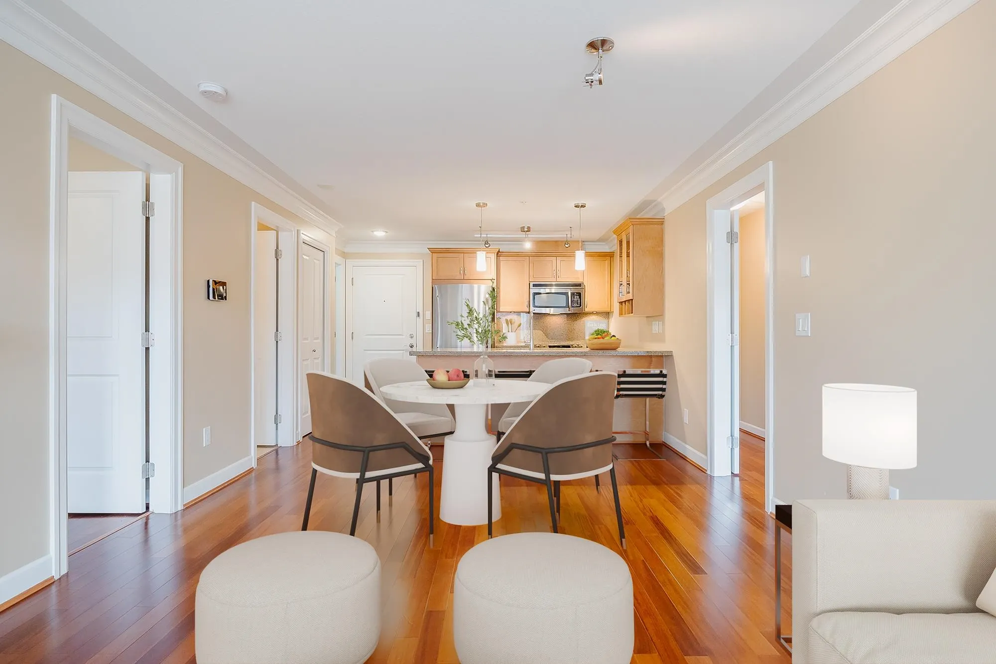 305 15357 Roper Avenue