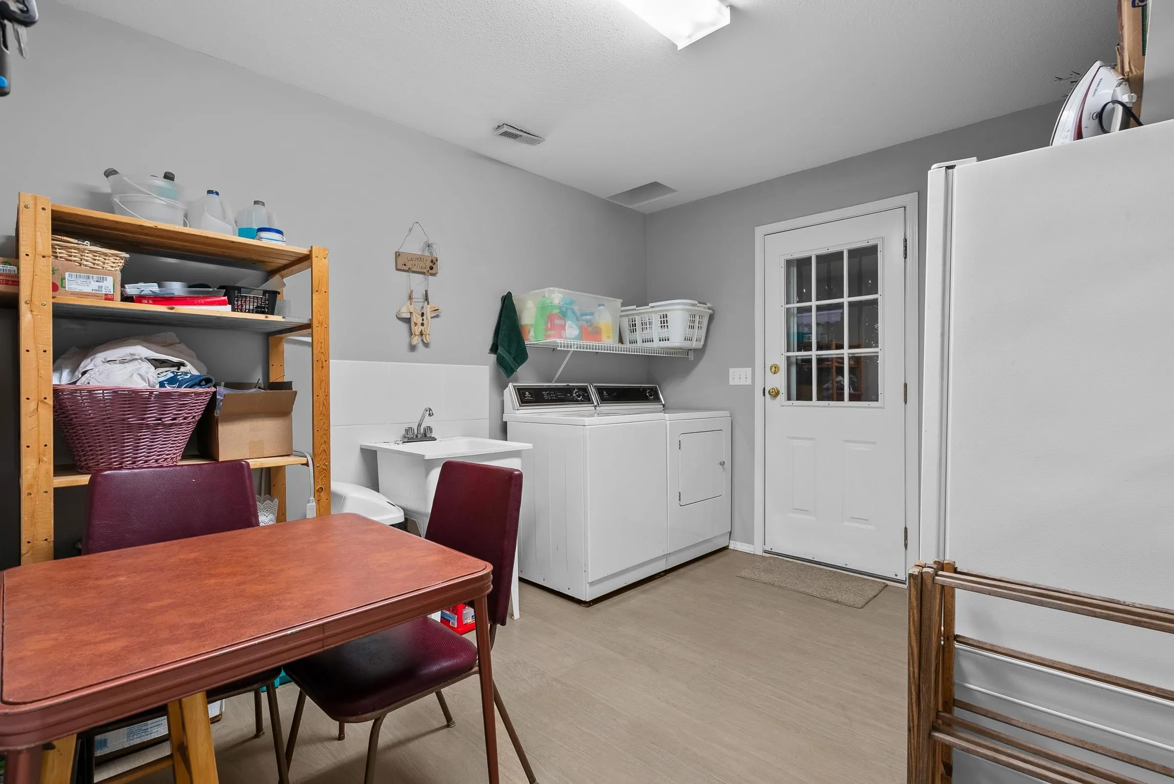 34946 Millar Crescent