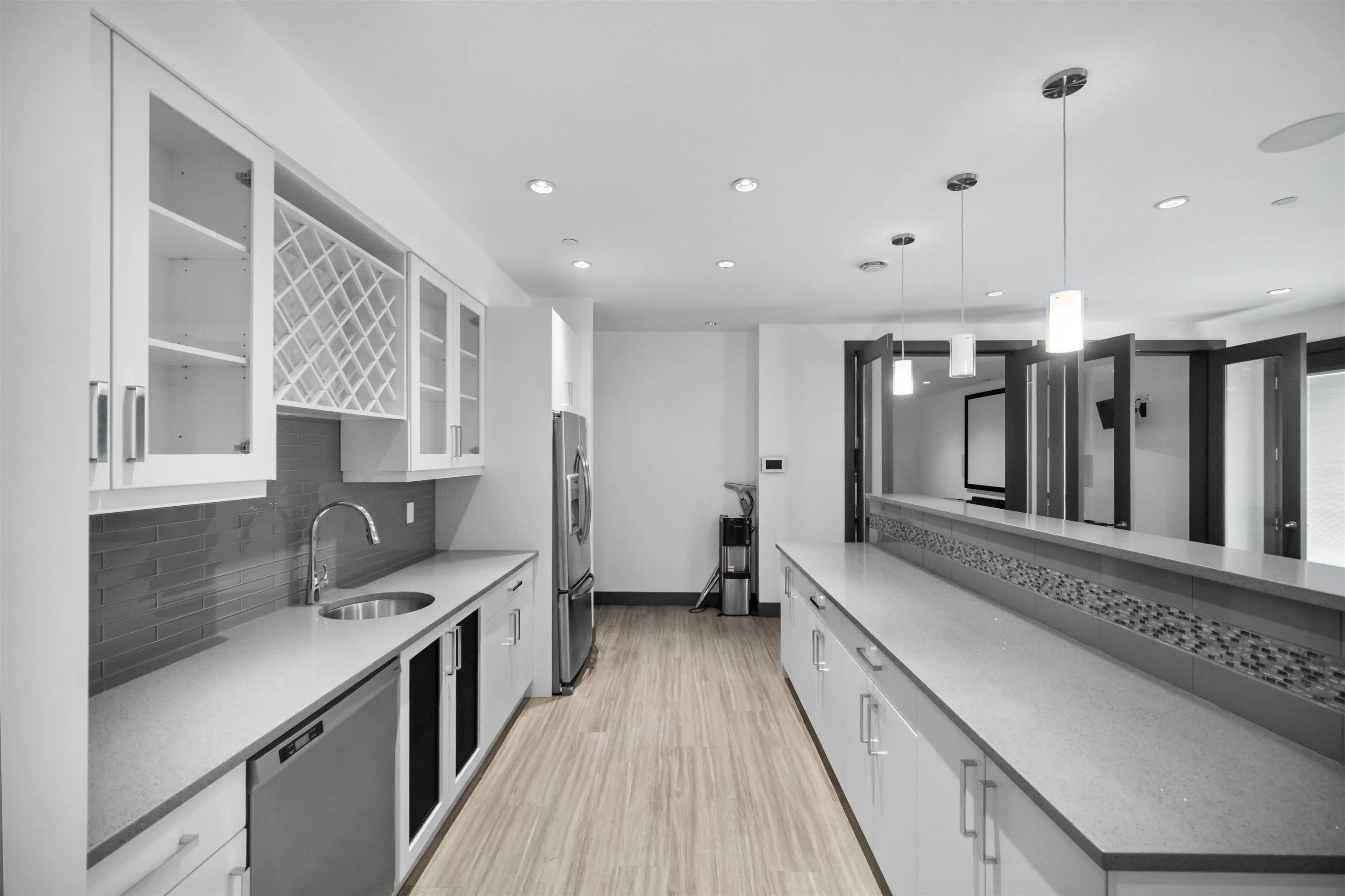 7493 Gatineau Place