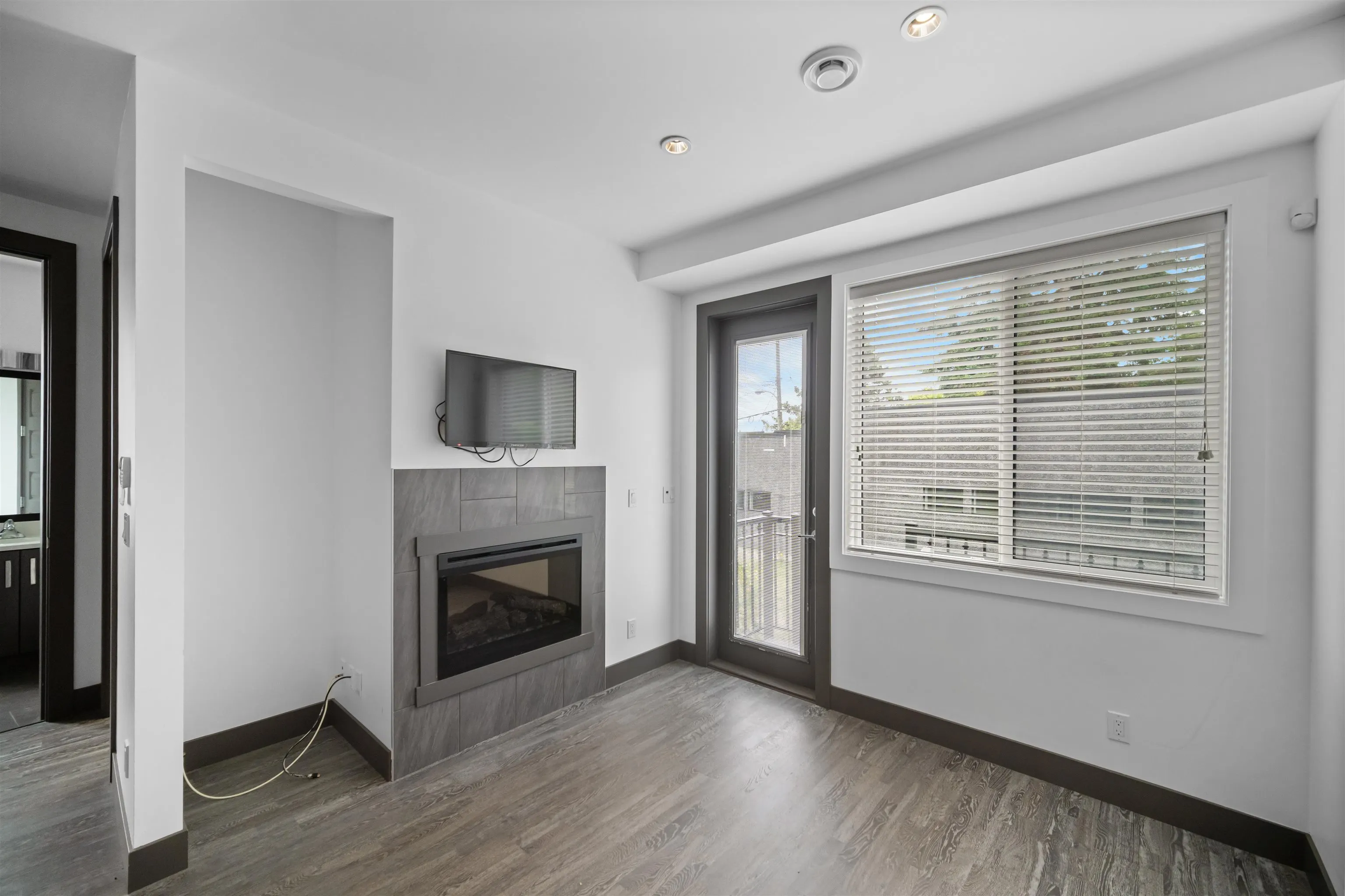 7493 Gatineau Place
