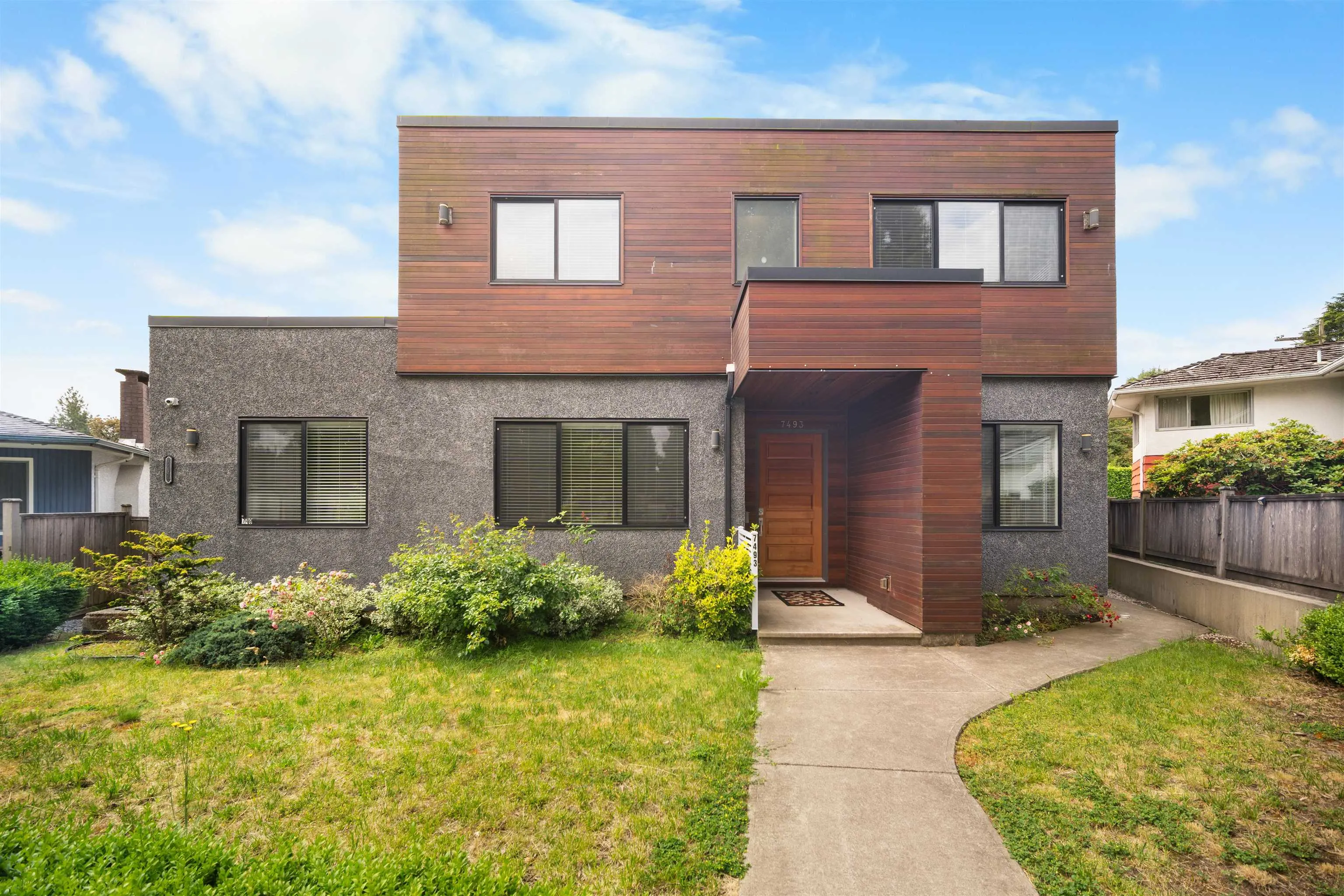 7493 Gatineau Place